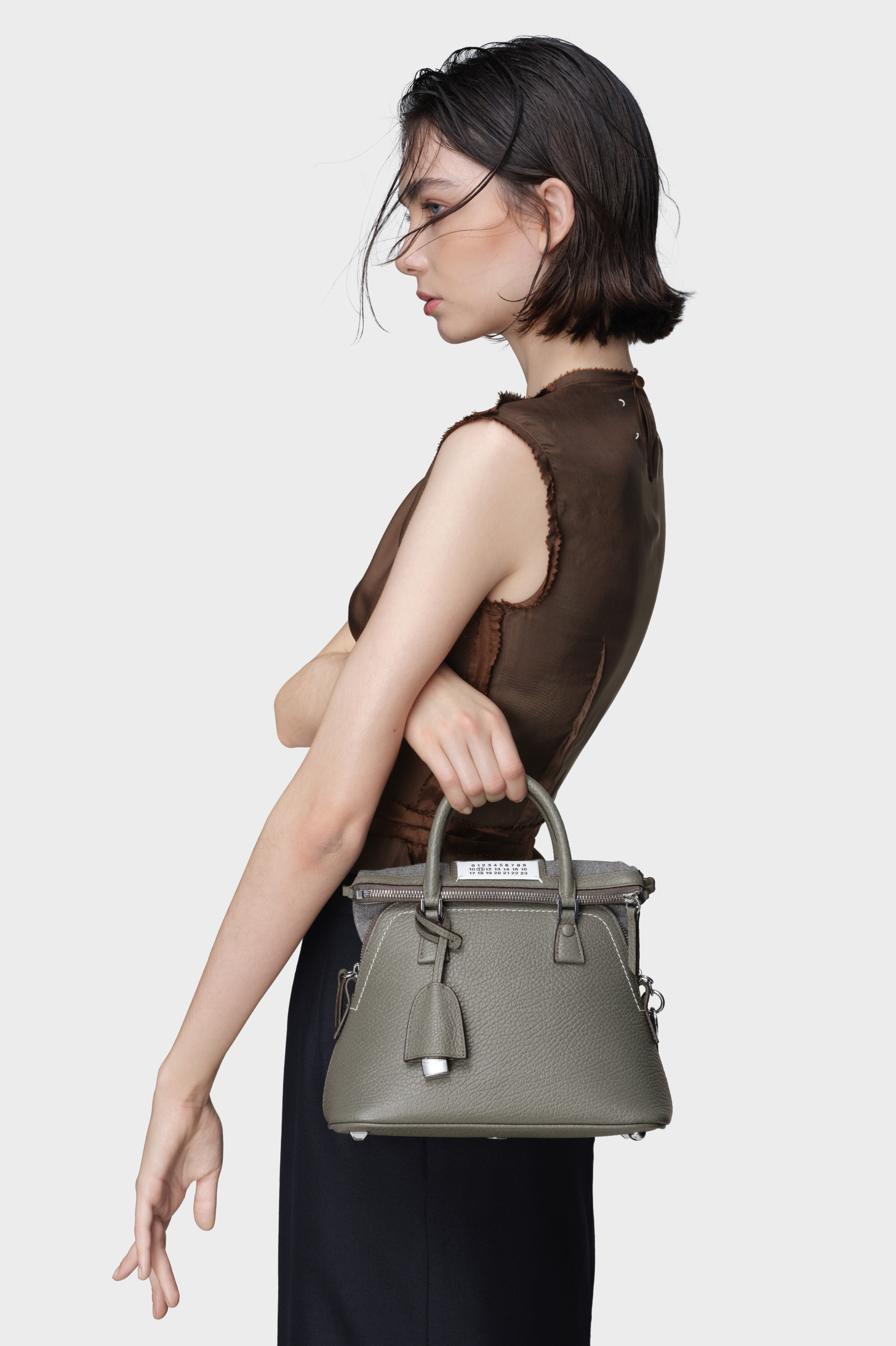 ★希少★MAISON MARGIELA/メゾン マルジェラ5AC ミニ★新品 Maison Margiela(メゾンマルジェラ)｜「5AC」 ミニ | Rakuten