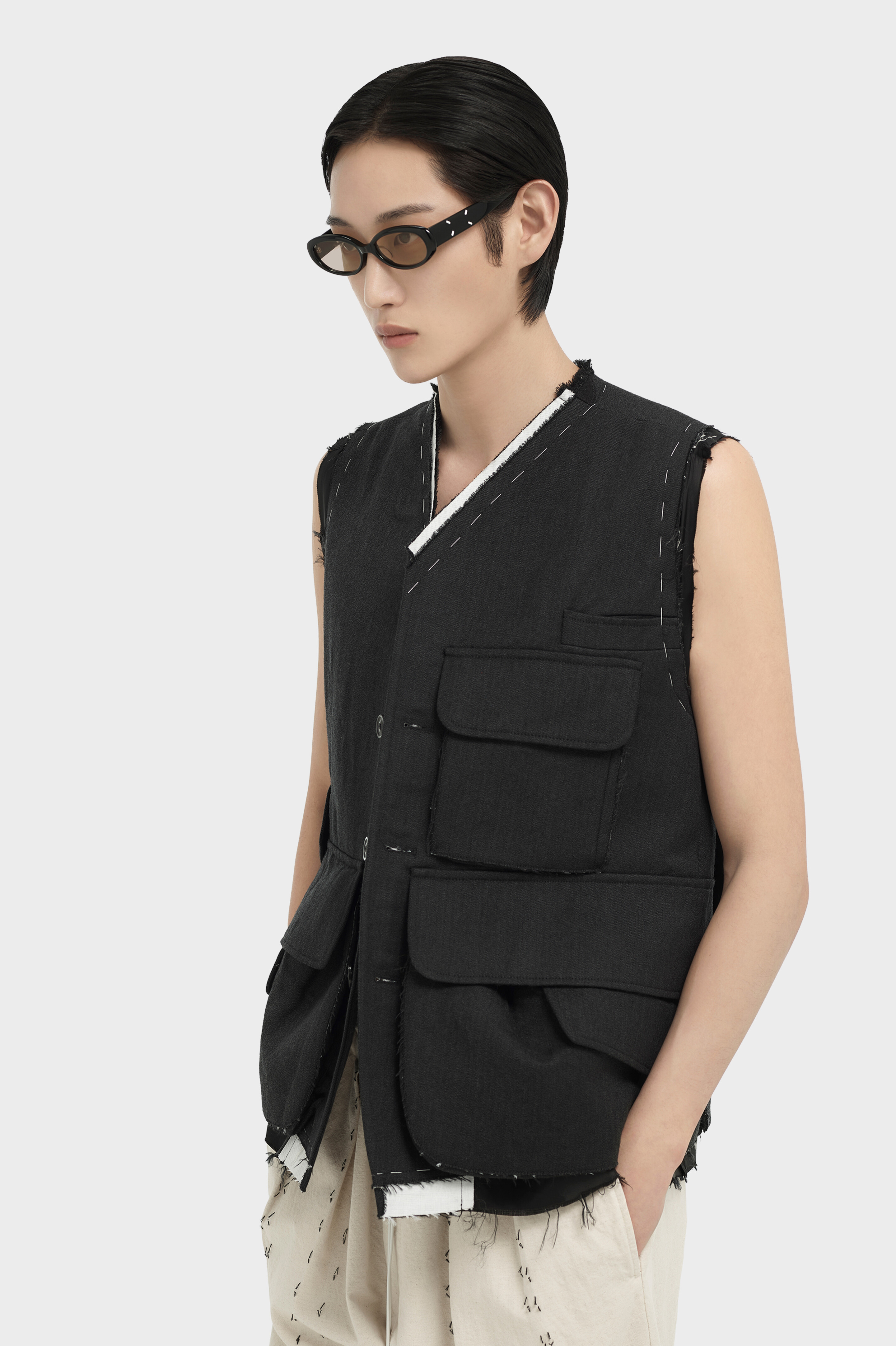 Oval Black Sunglasses x Gentle Monster​ | Maison Margiela