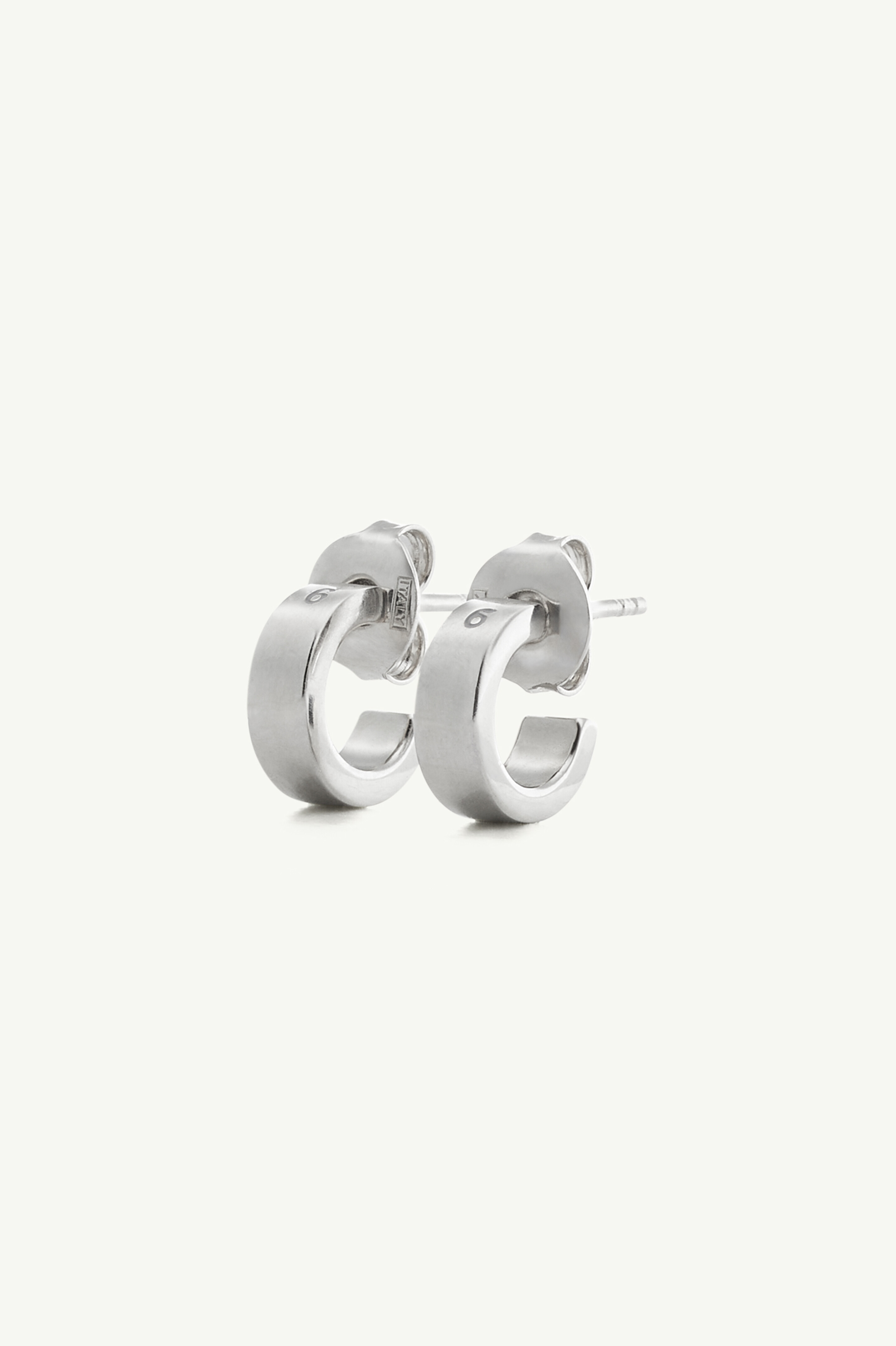 Minimal logo 4mm earrings