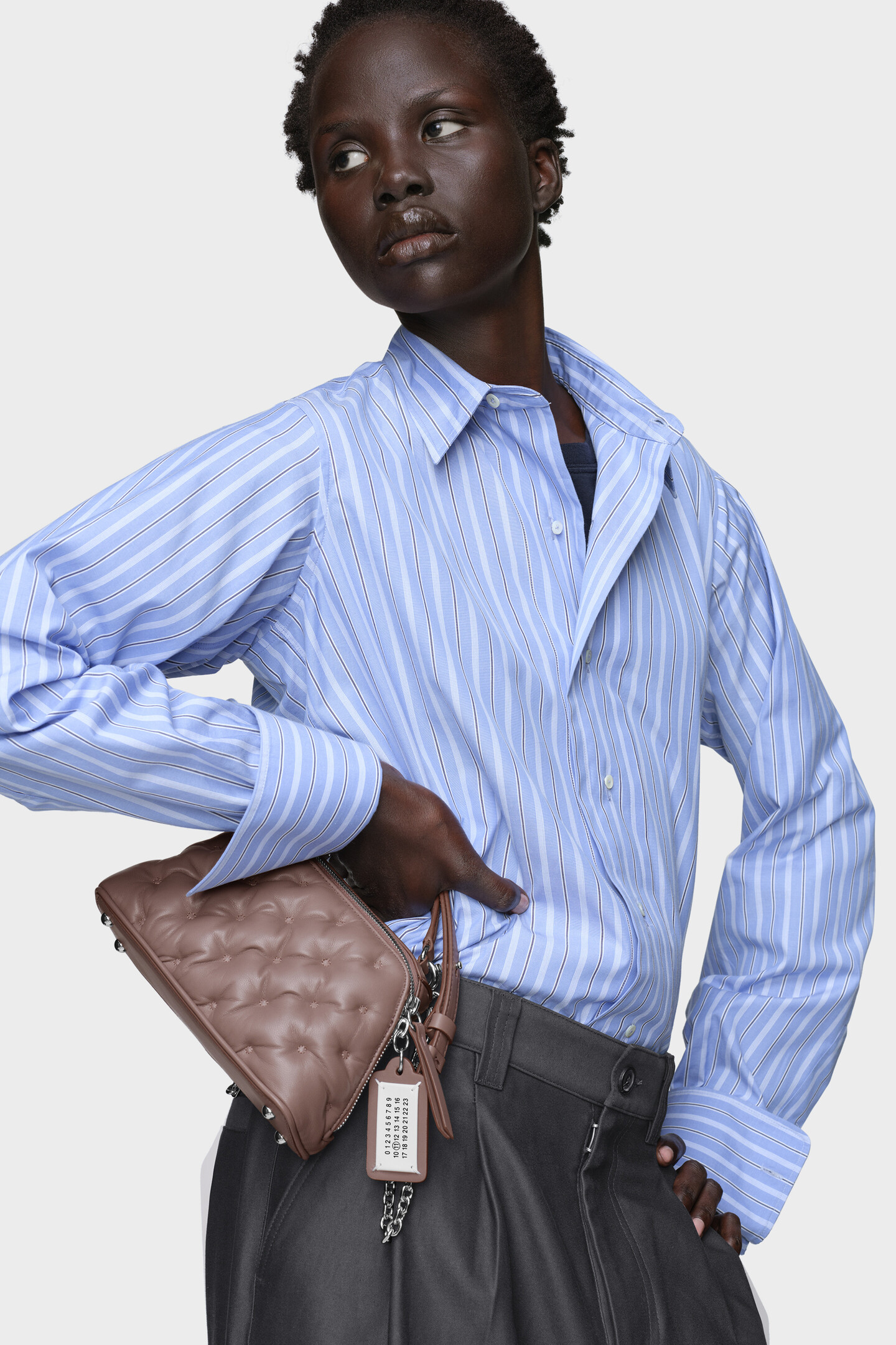 GLAM SLAM EMBROIDERY TRAPEZOID BAG