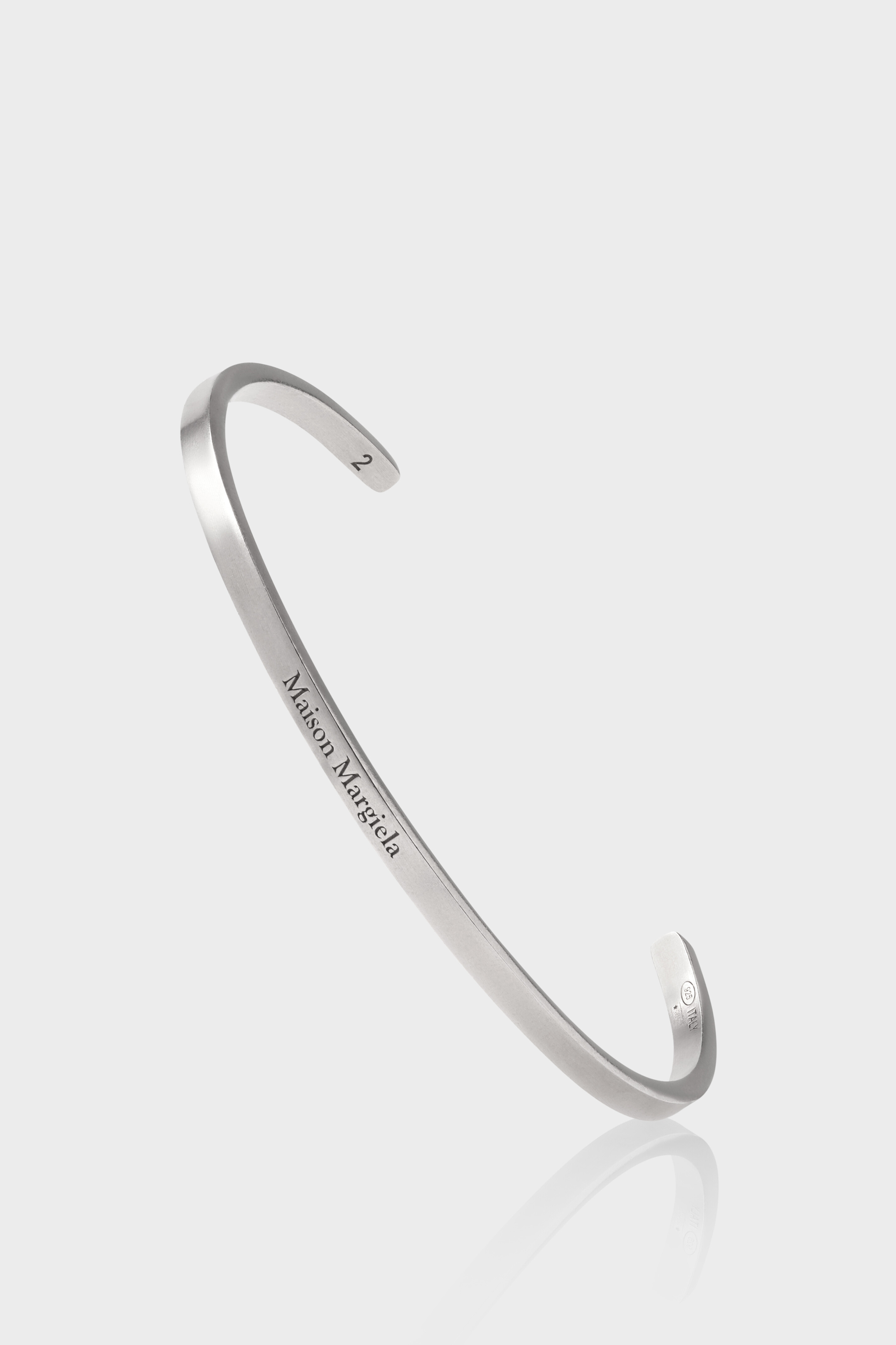 【関税＆送料込み】Maison Margiela Logo Bracelet Logo Cuff Bracelet | Maison Margiela
