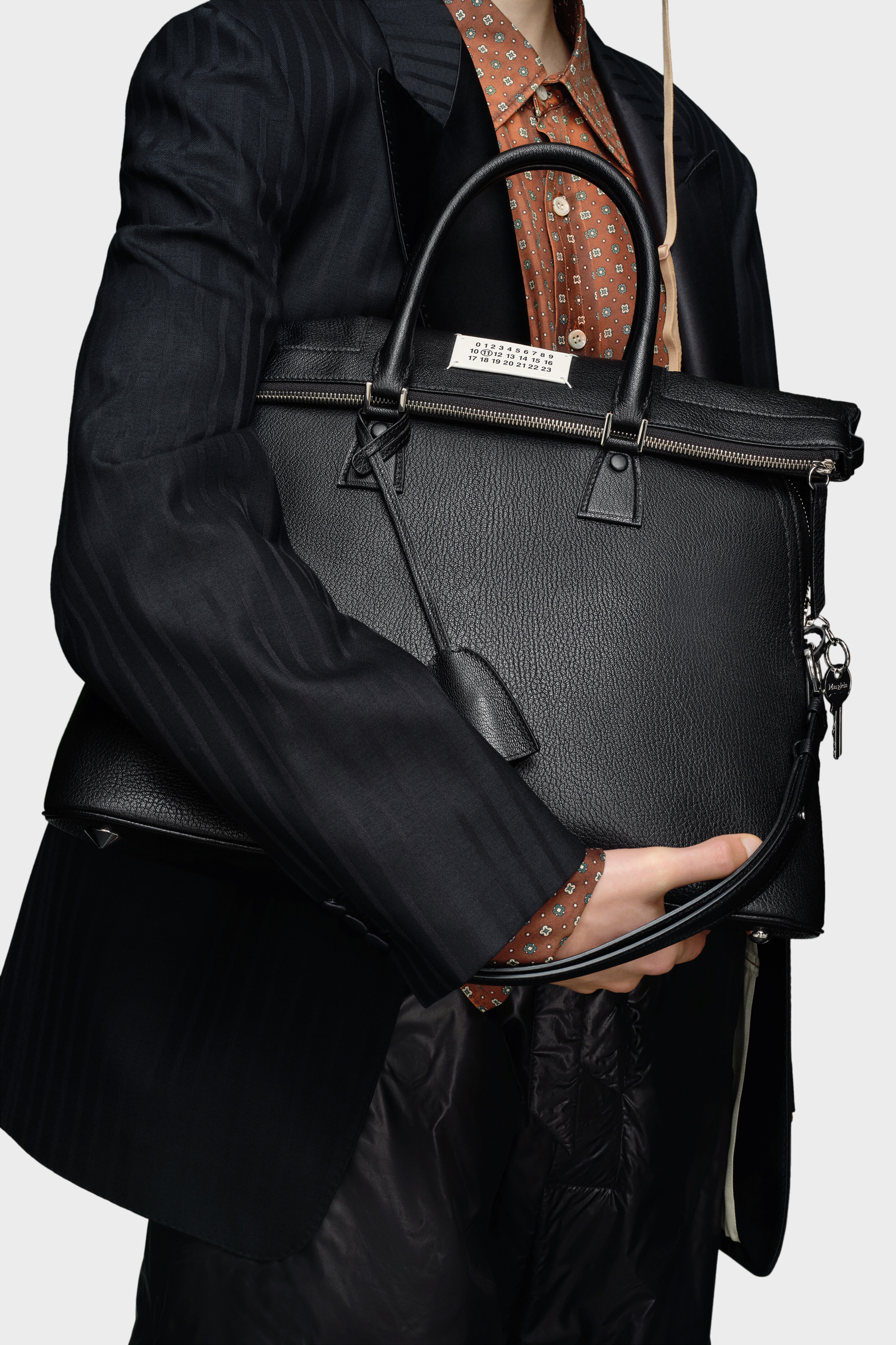 Maison Margiela 5AC large bag メゾンマルジェラ Bag 5AC Classique Large | Maison Margiela