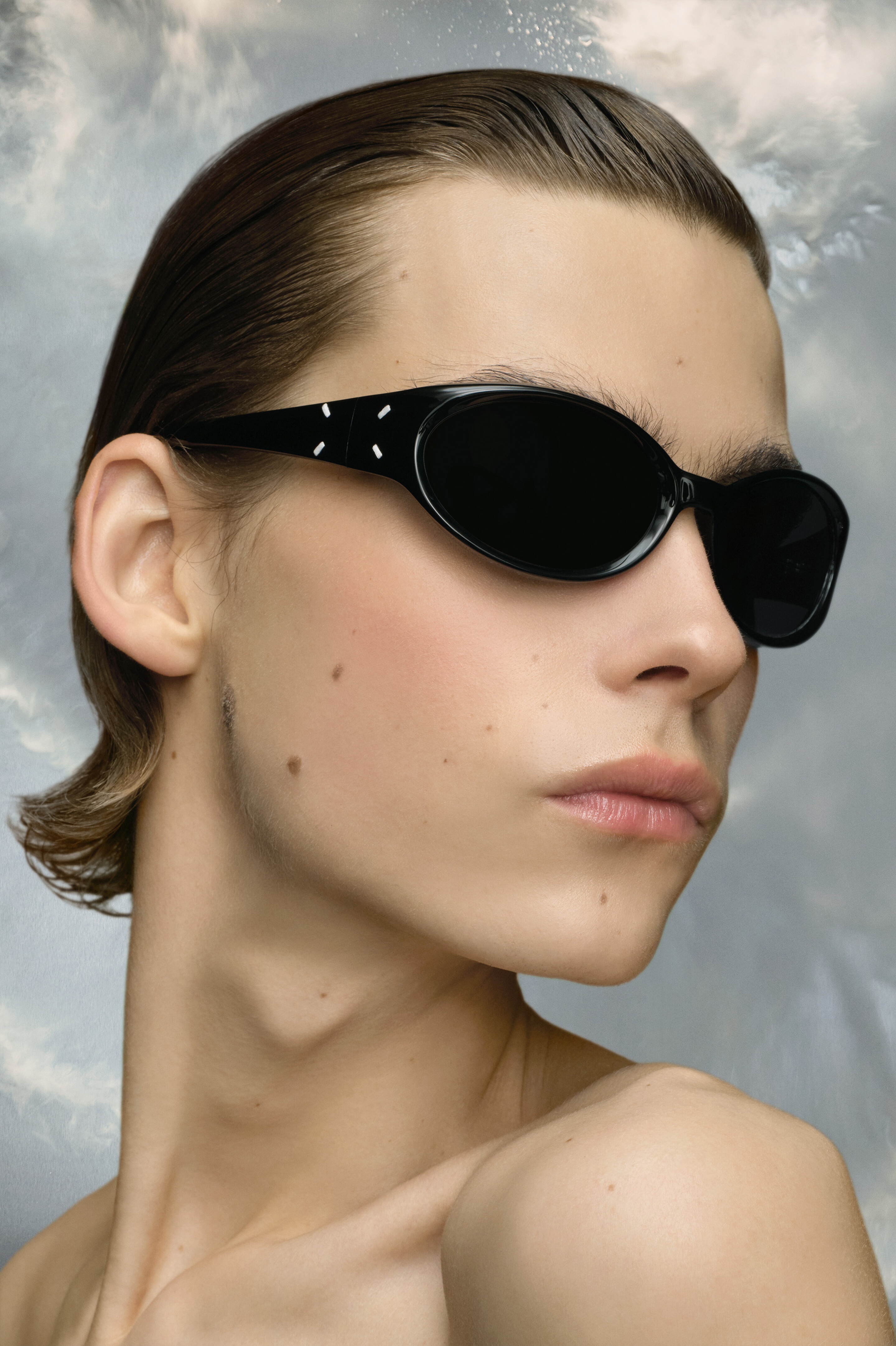 Black Oval Sunglasses MM x Gentle Monster | Maison Margiela