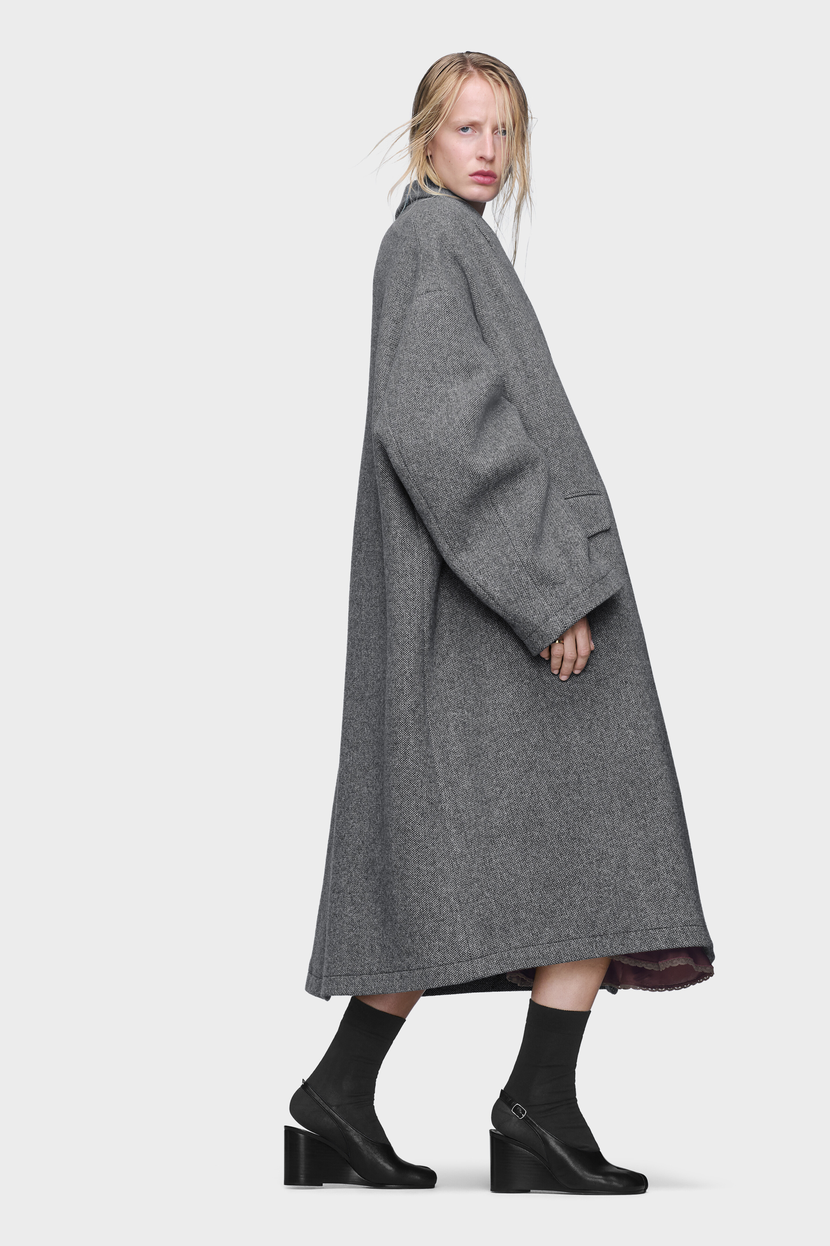 Black Wool coat | Maison Margiela Official