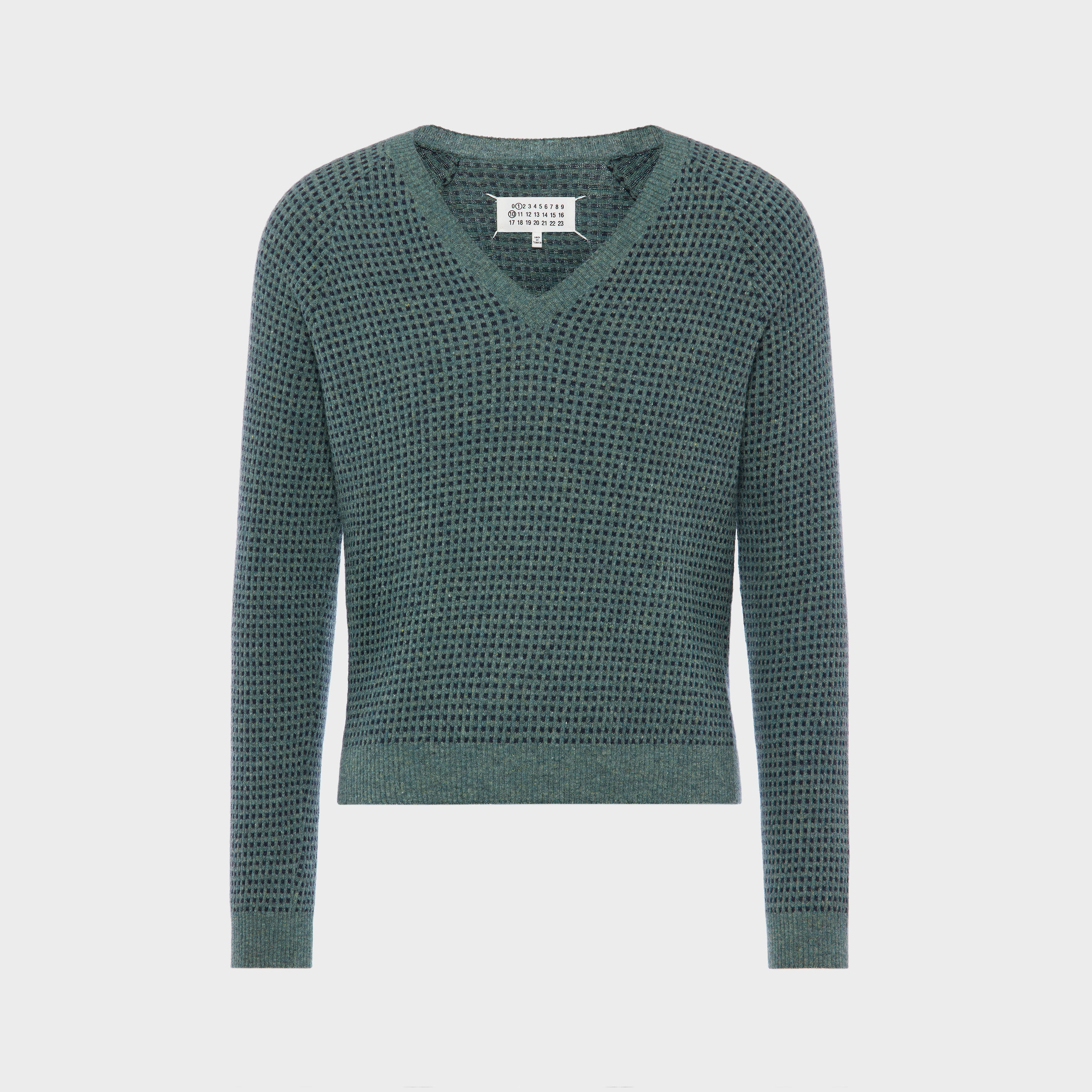 S50HN0020_M13233_609J_shopping