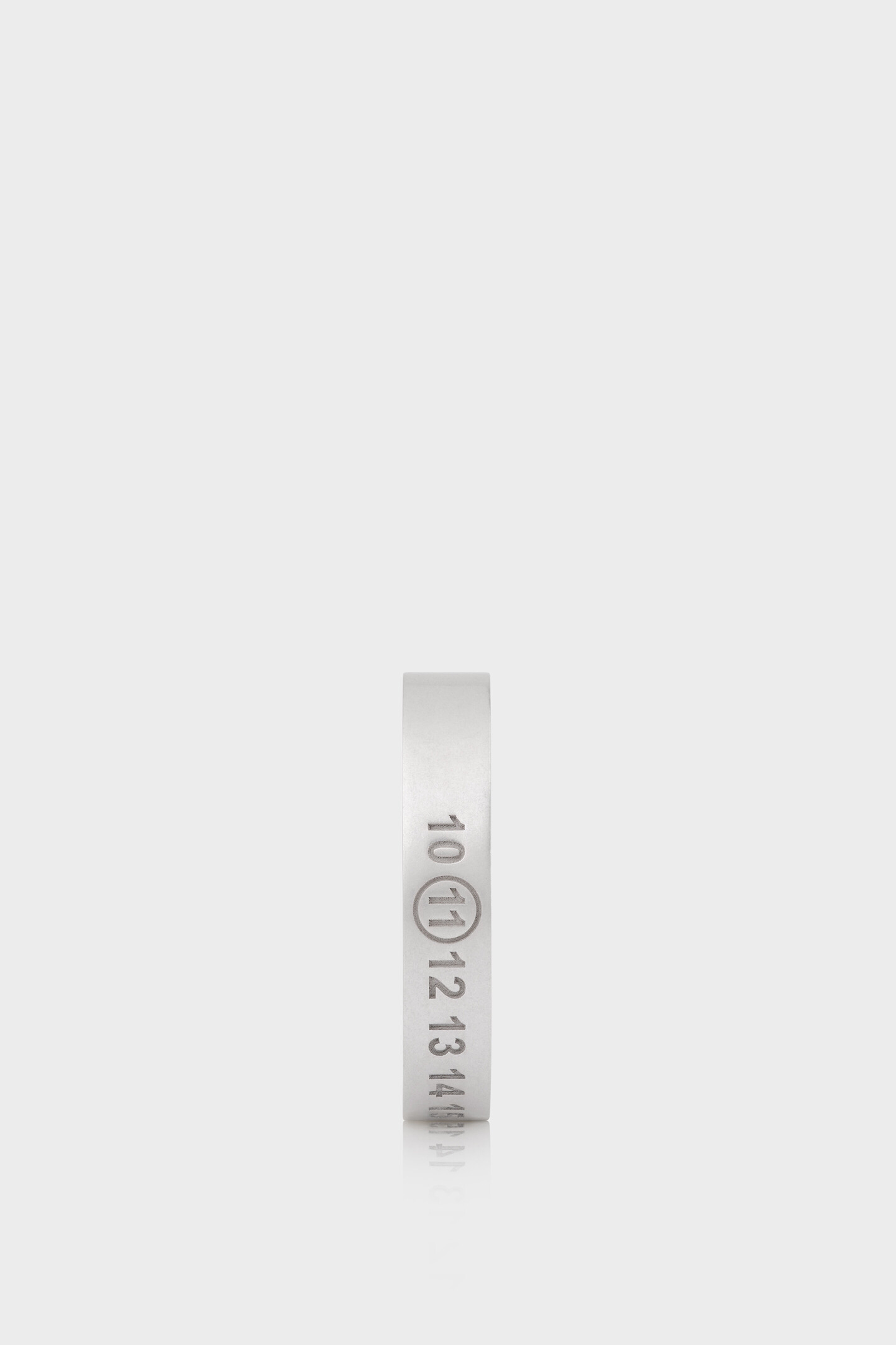 Maison Margiela ナンバーリング　サイズ8 即日発送可能 SM1UQ0119_P8863_101_L.jpg