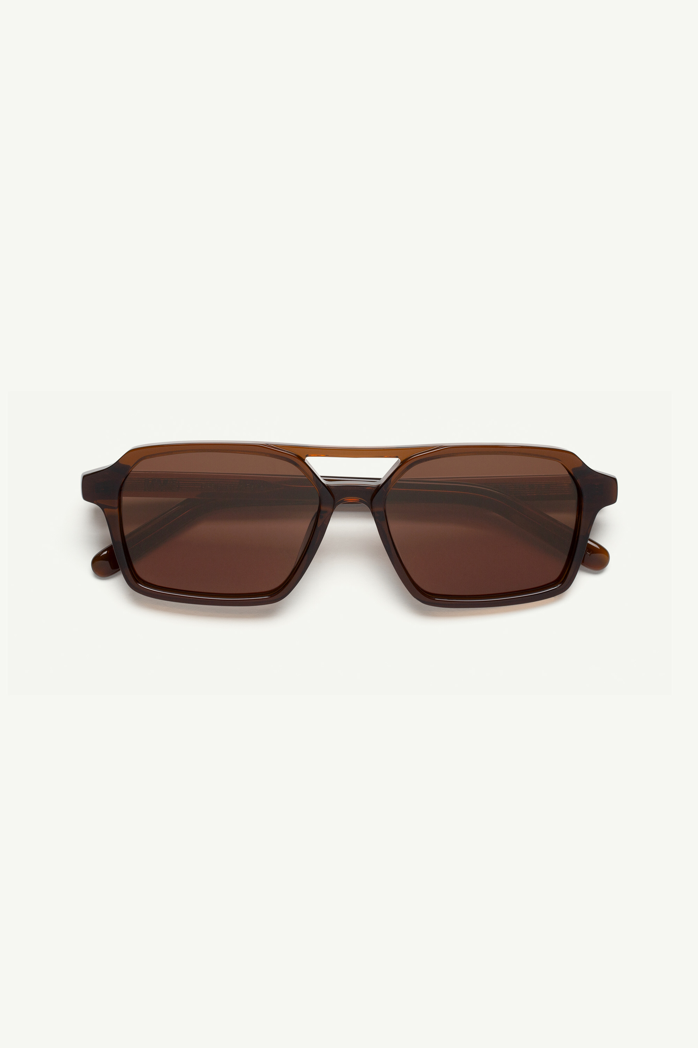 Open bridge sunglasses