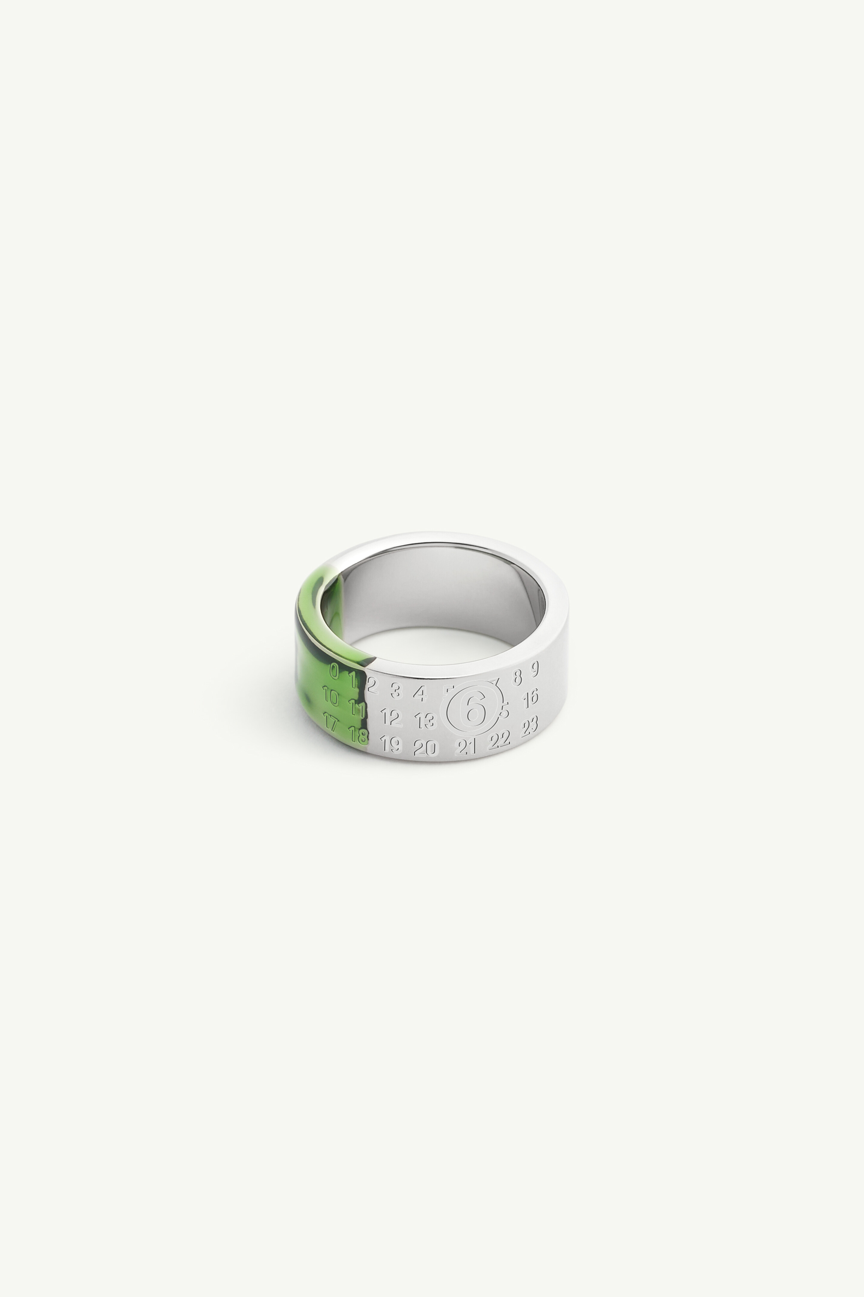 Ring mit Numeric Gravur