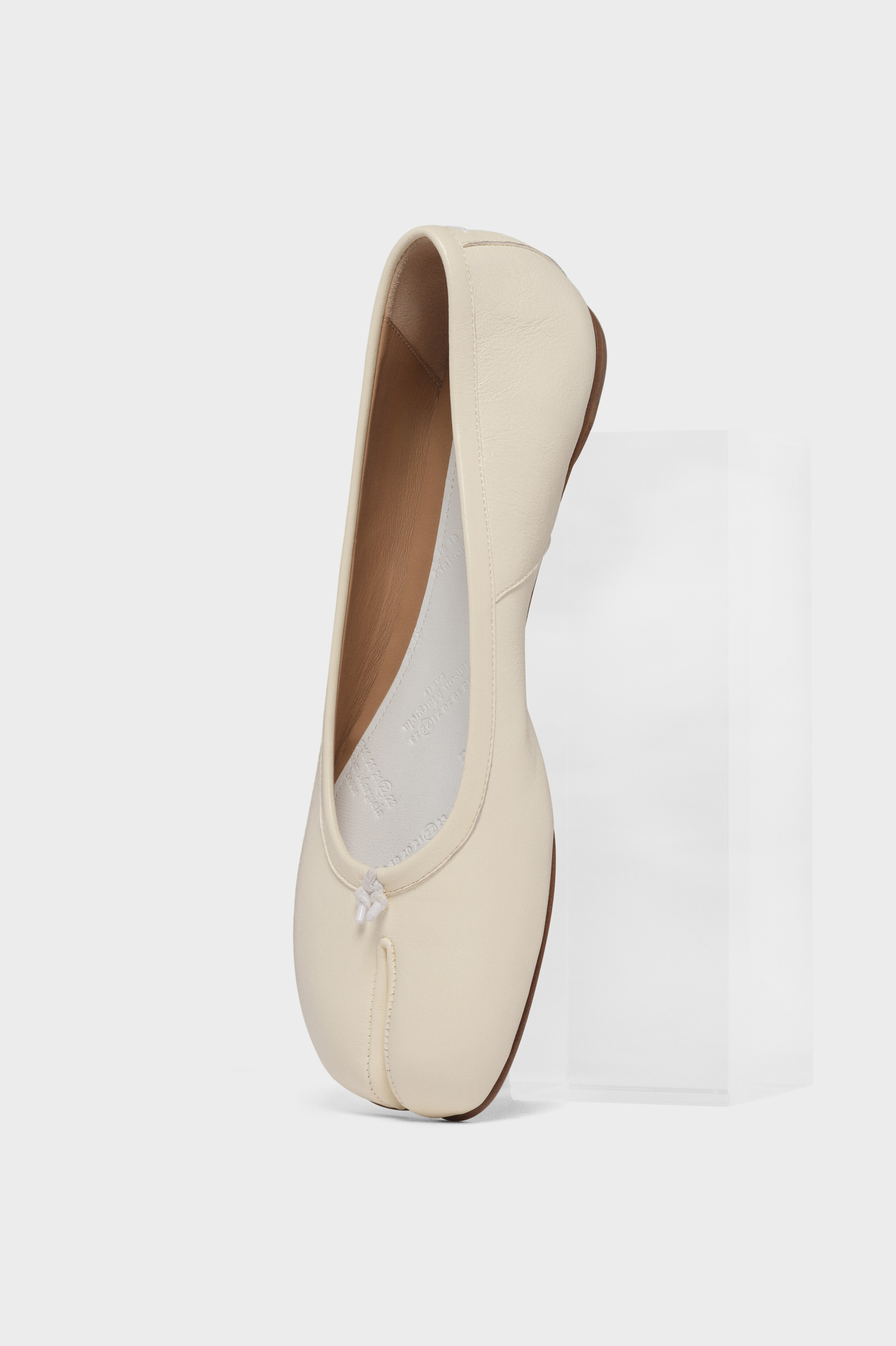 Maison Margiela tabiバレエ37 ベージュ Maison Margiela / tabi ballet (beige) | JUQUI Online
