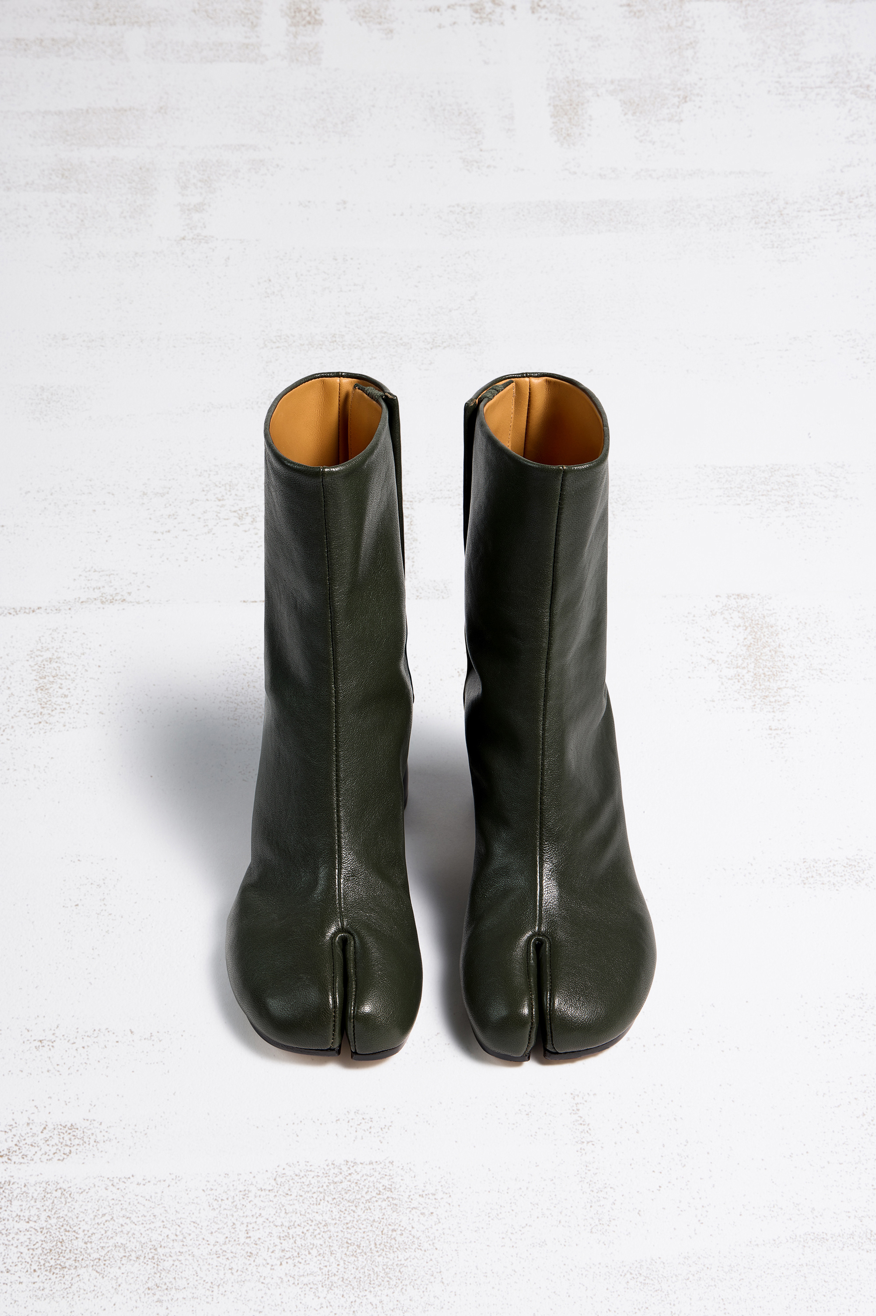⭐︎ Maison Martin Margiela⭐︎ 足袋 ブーツ グリーン 38 Military Green Tabi ankle boots | Maison Margiela Official