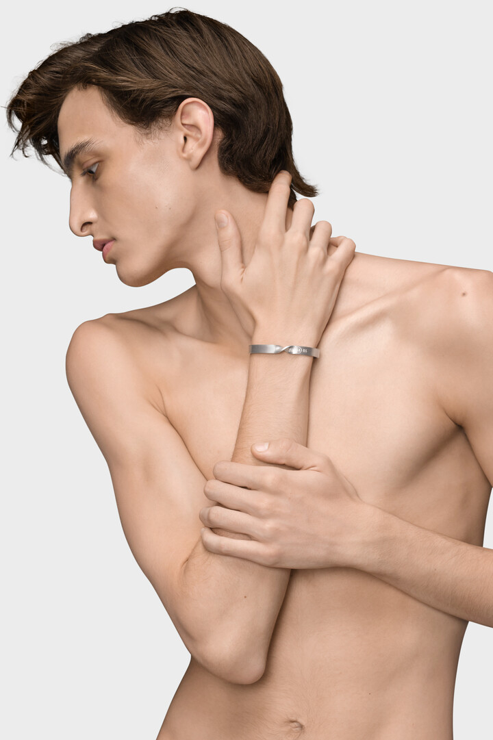 TWISTED NUMBER CUFF