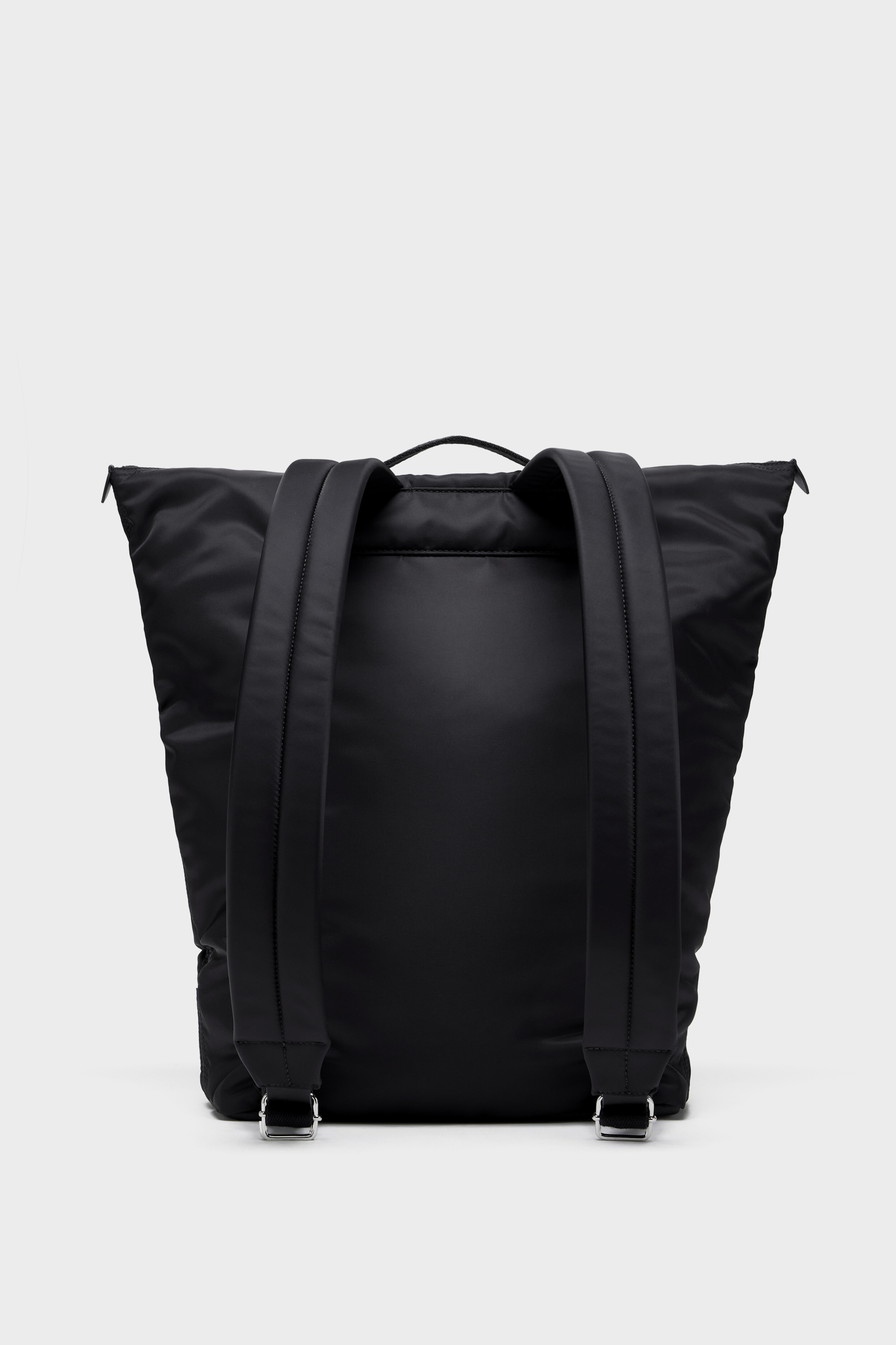 ZIP LINE BACKPACK