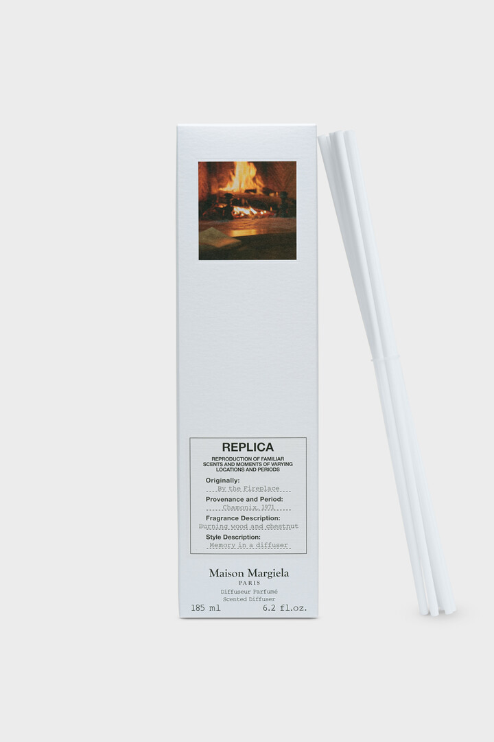 メゾンマルジェラ　the Fireplace フレグランス　ディフューザー S33YX0160_SV0223_961_HL.jpg