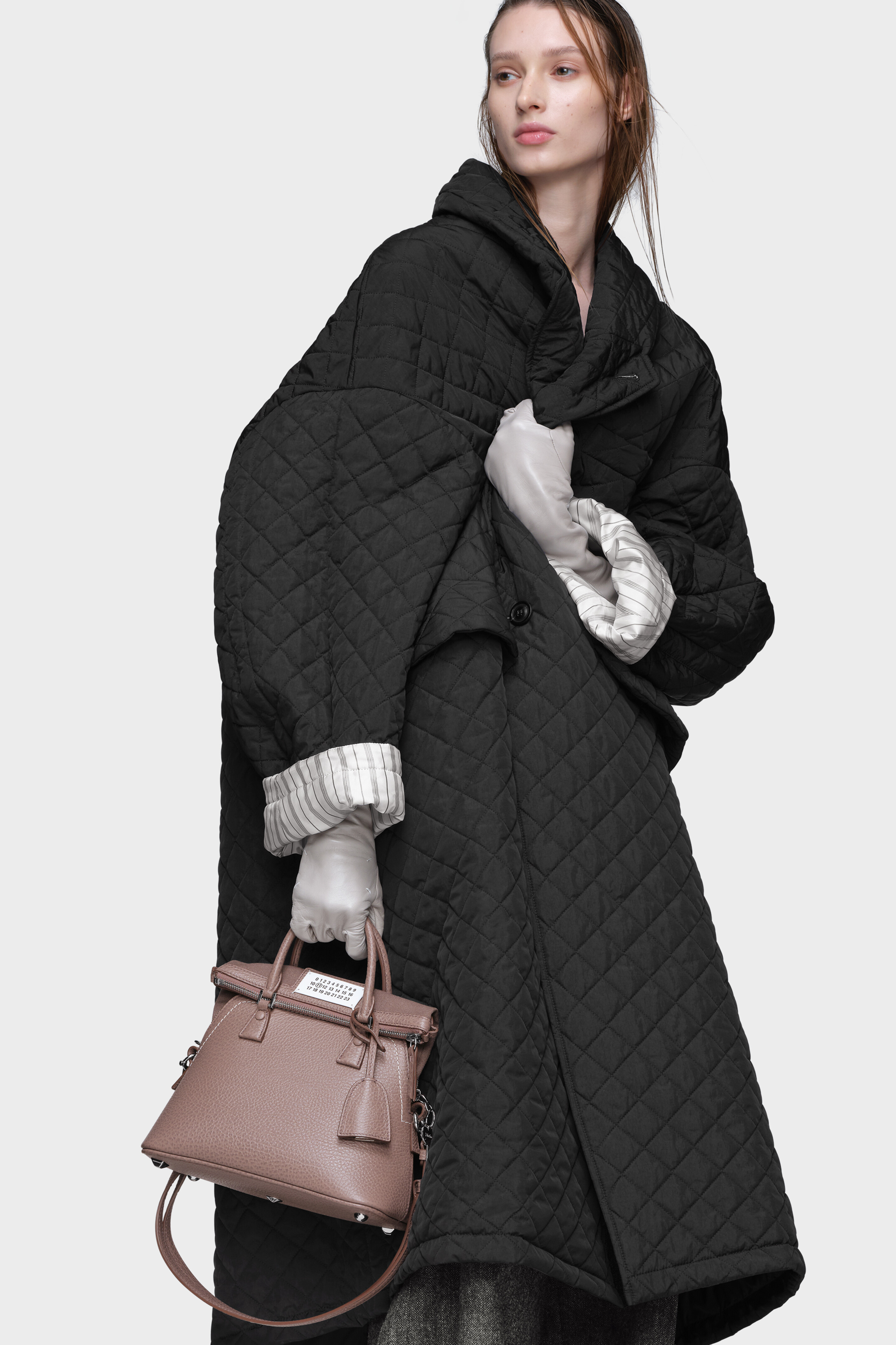 [希少]MAP5A3 未使用 国内直営【Maison Margiela】5AC ミニ ショルダーバッグ (Maison