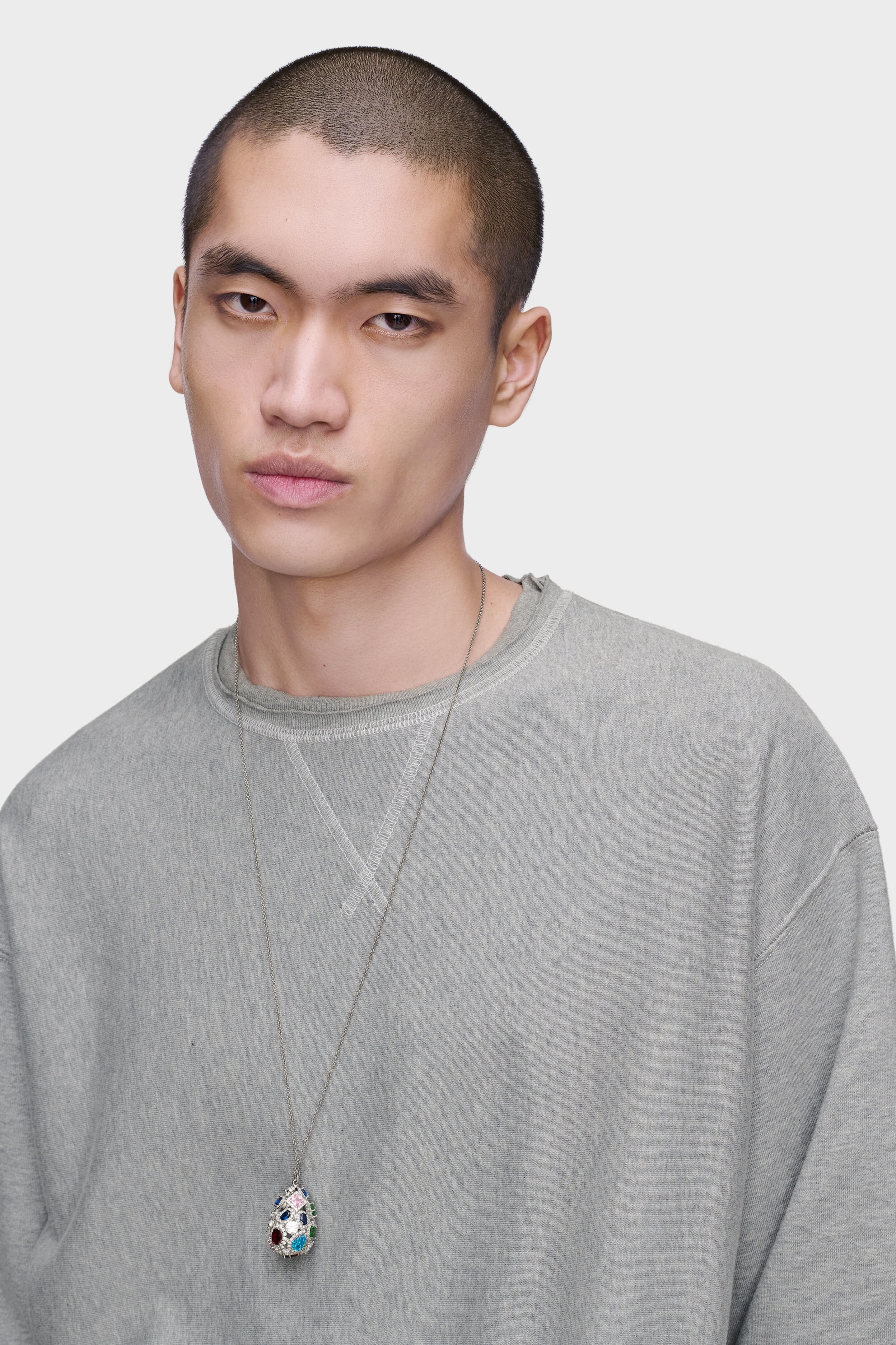 CLUSTER SHOW DROP PENDANT NECKLACE