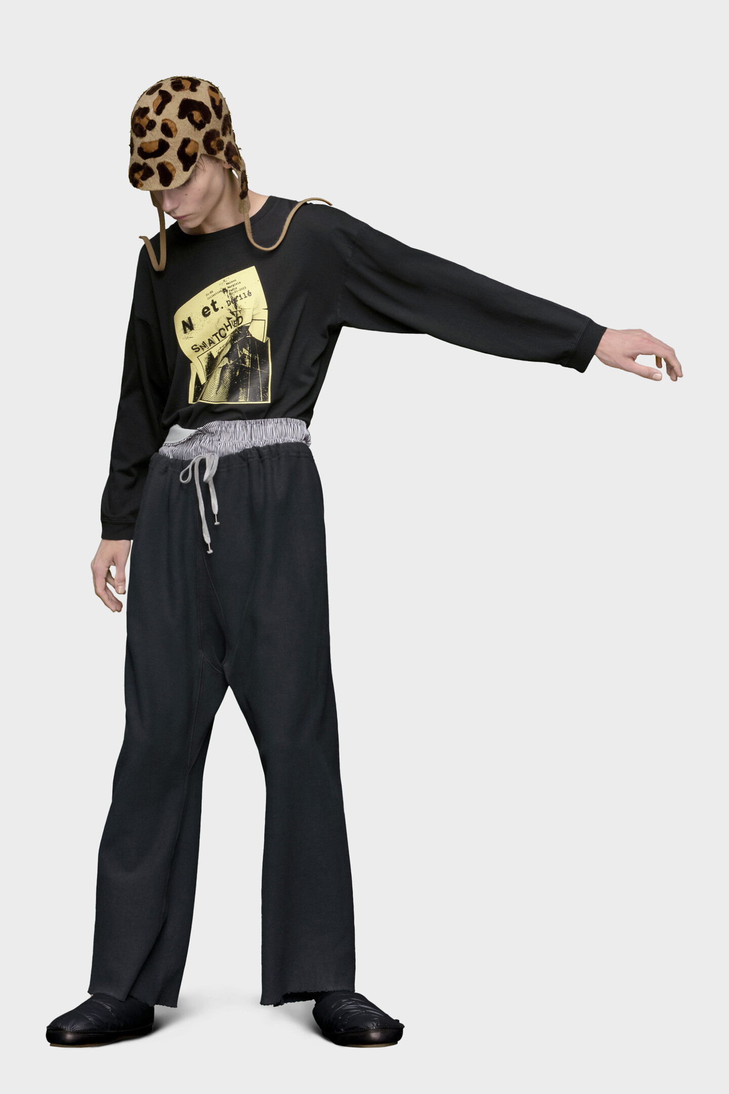 misa○maison special Sweatpants 251188M190007_1.jpg