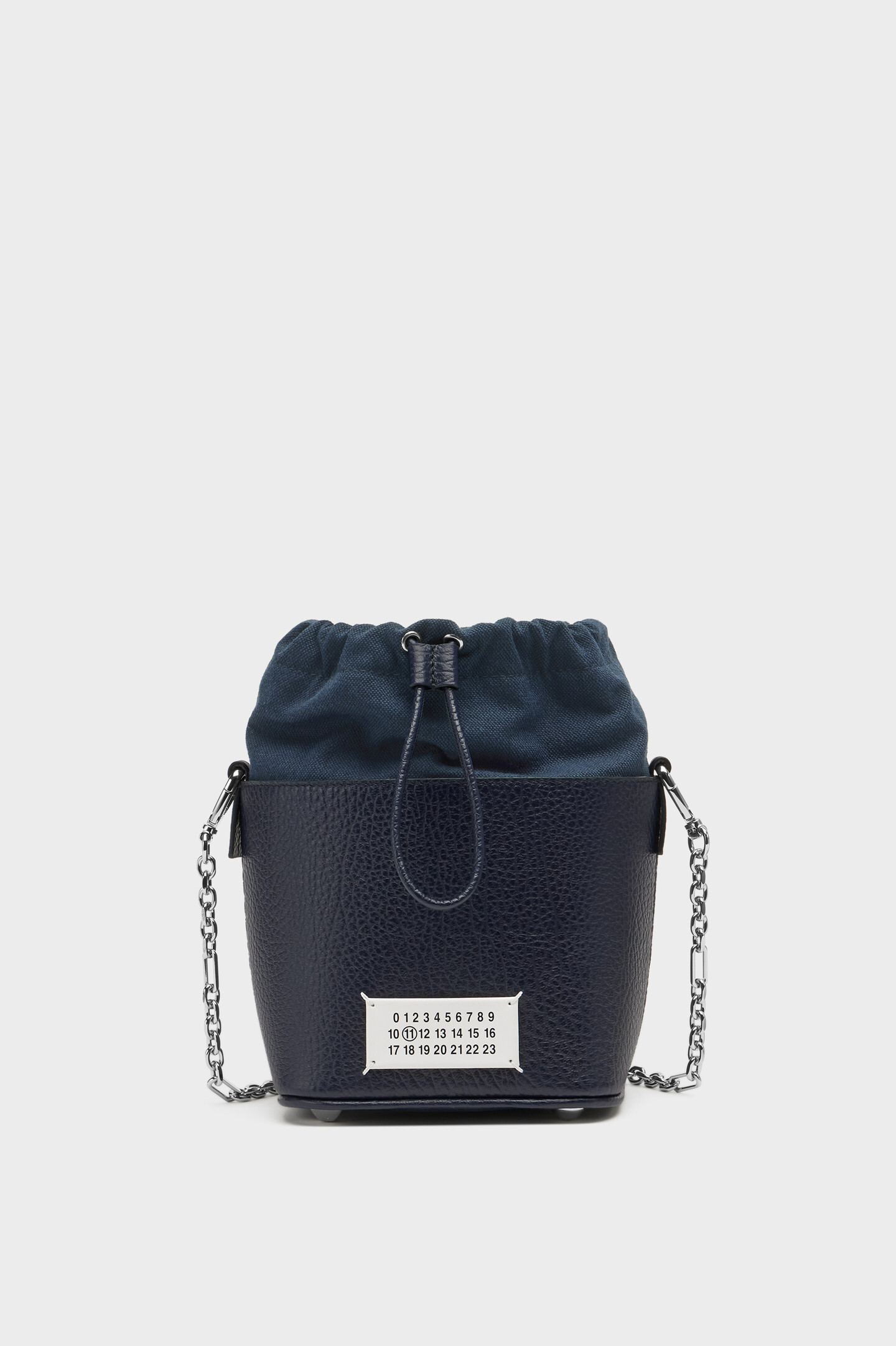 値下げしました限定出品　マルジェラ　5ac ショルダー　チュールナイロンブラック 値下げしました限定出品 マルジェラ 5ac ショルダー チュールナイロン