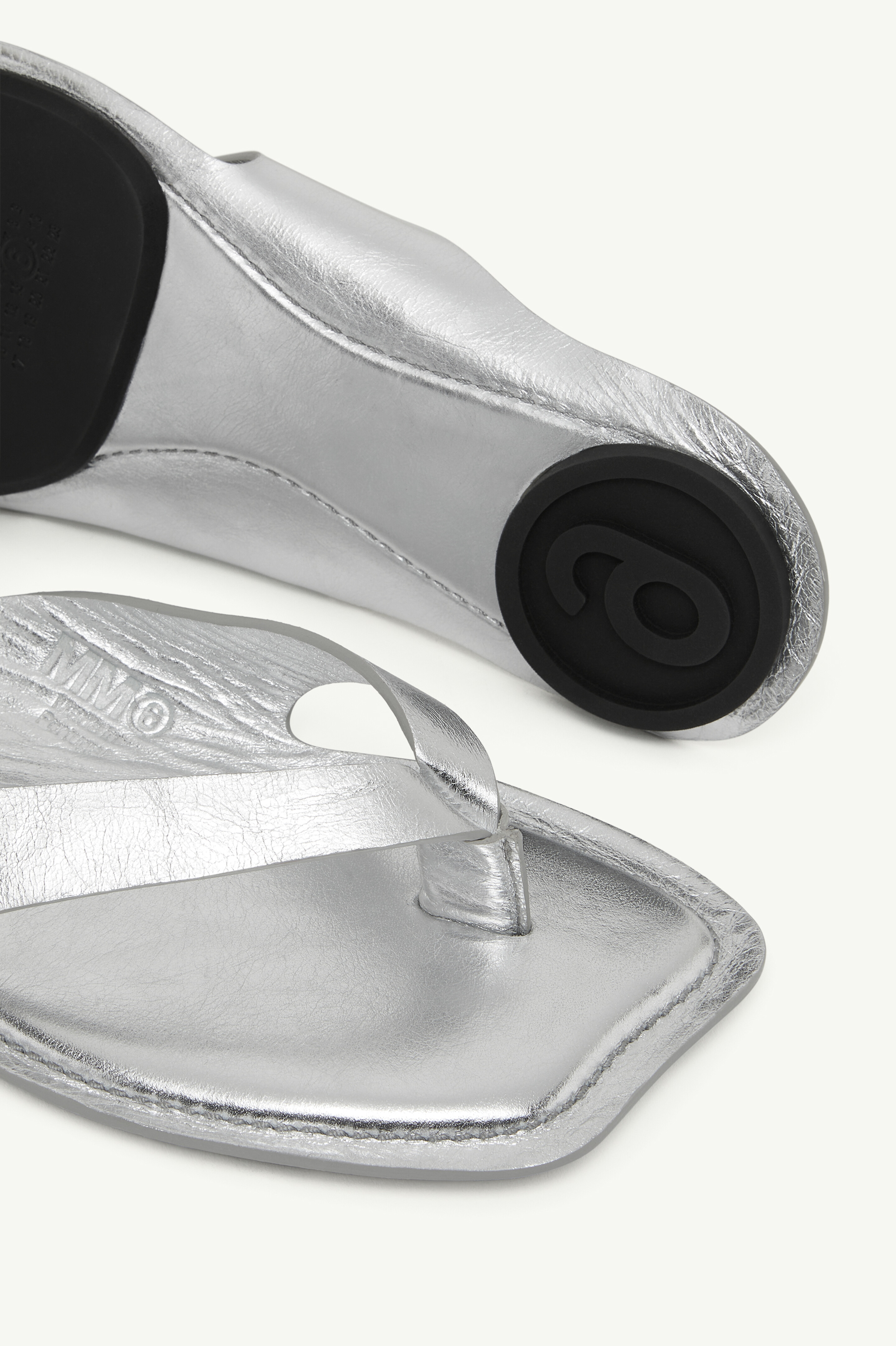 Gray Anatomic leather flip flops | MM6 Official