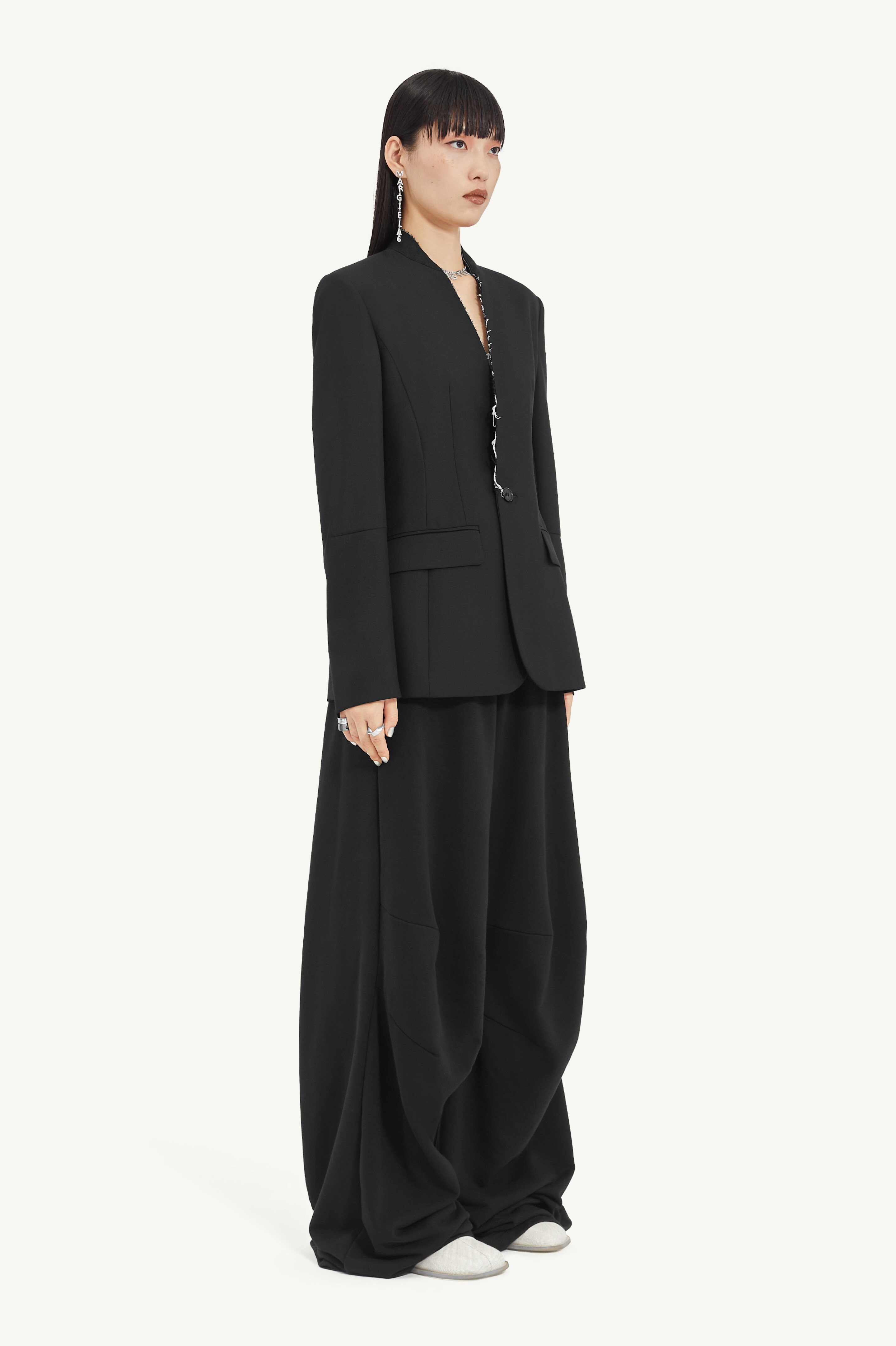 【 × Maison Margiela】コラボスーツ（ネイビー／EU50） K55ZmmY67V7sc6wOkUPGVrqDI2CdYw