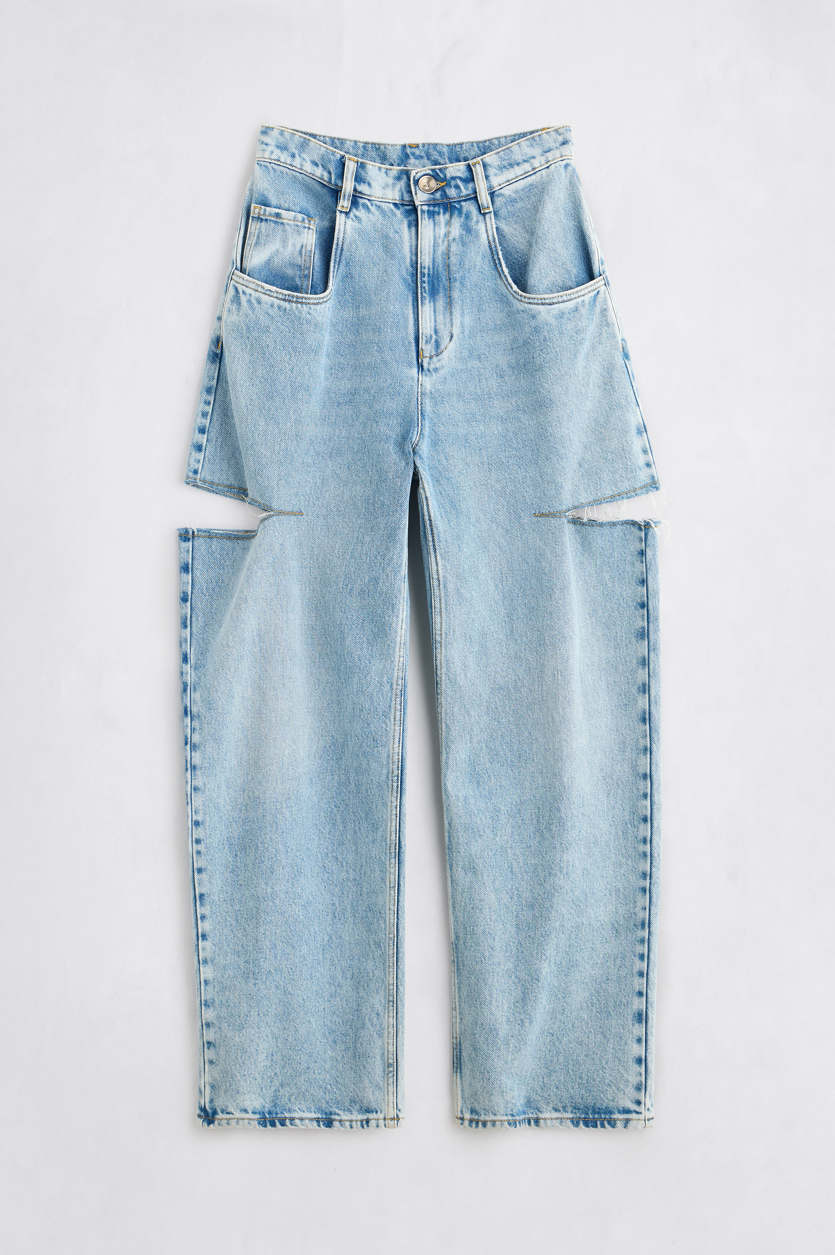 Denim jeans with slash details