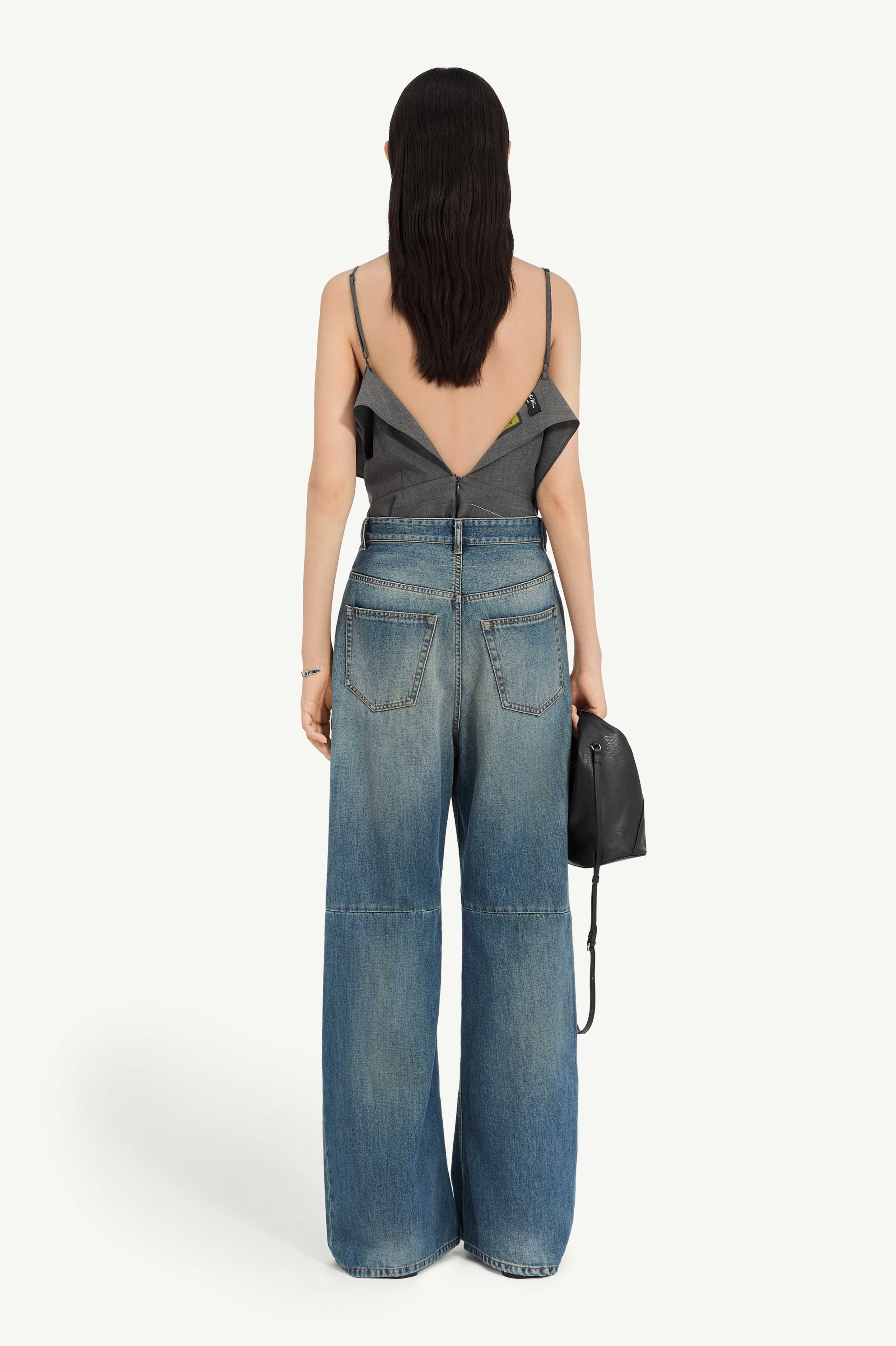 Wide-leg jeans