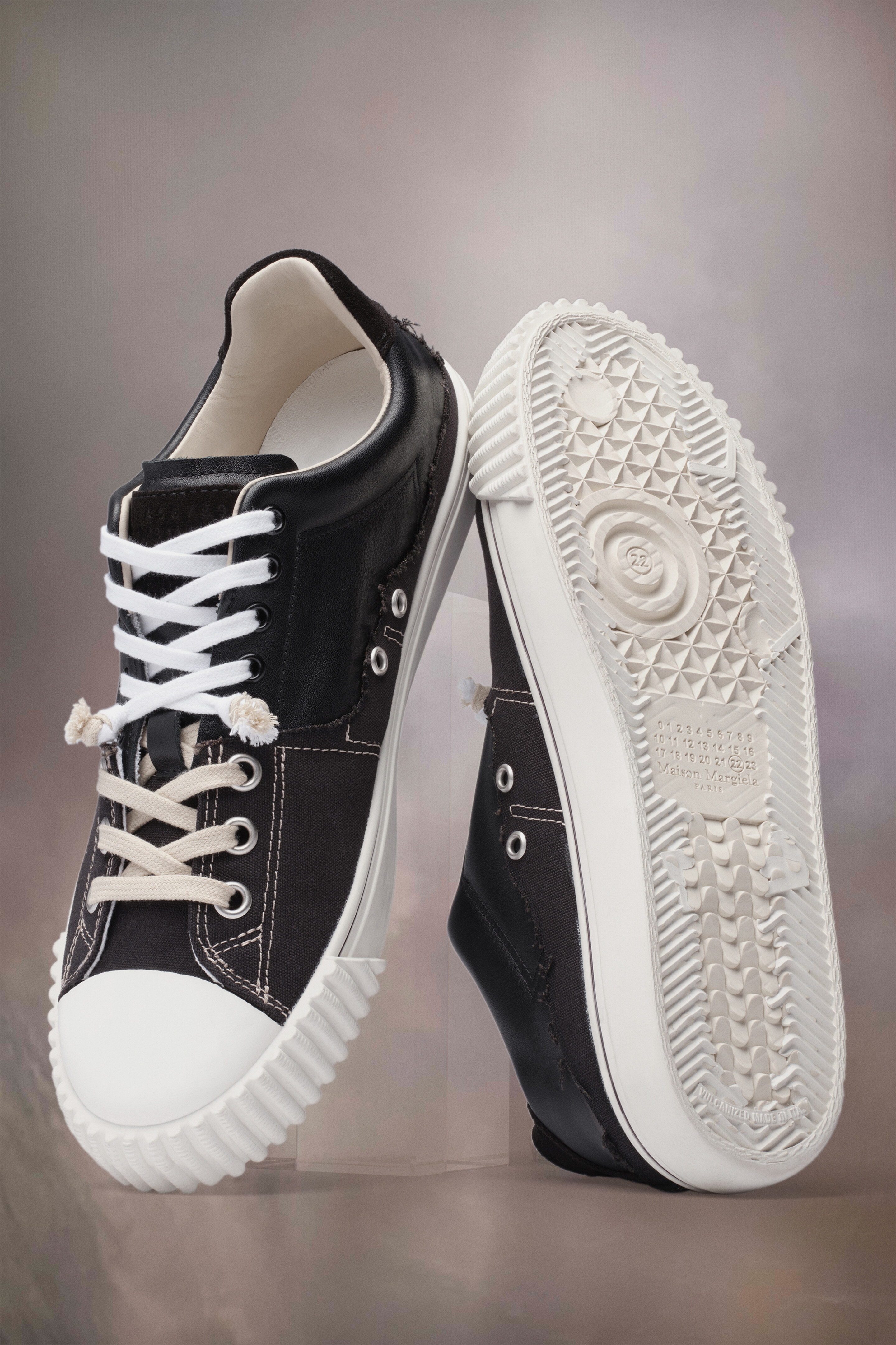 Maison Margiela ニューエボリューション 40 ☆関税込☆Maison Margiela☆ニューエボリューションスニーカー