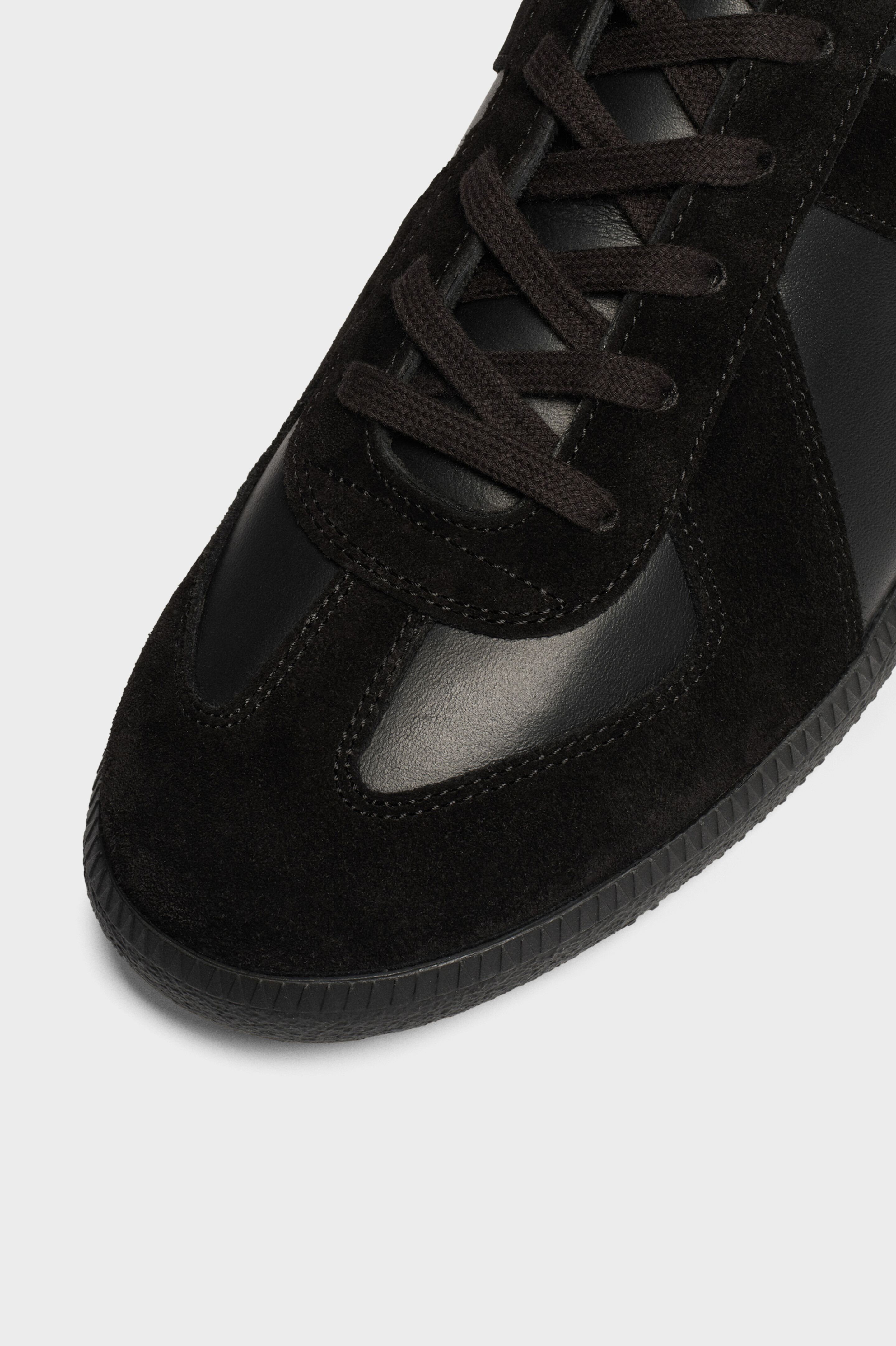 Black Replica sneakers | Maison Margiela Official