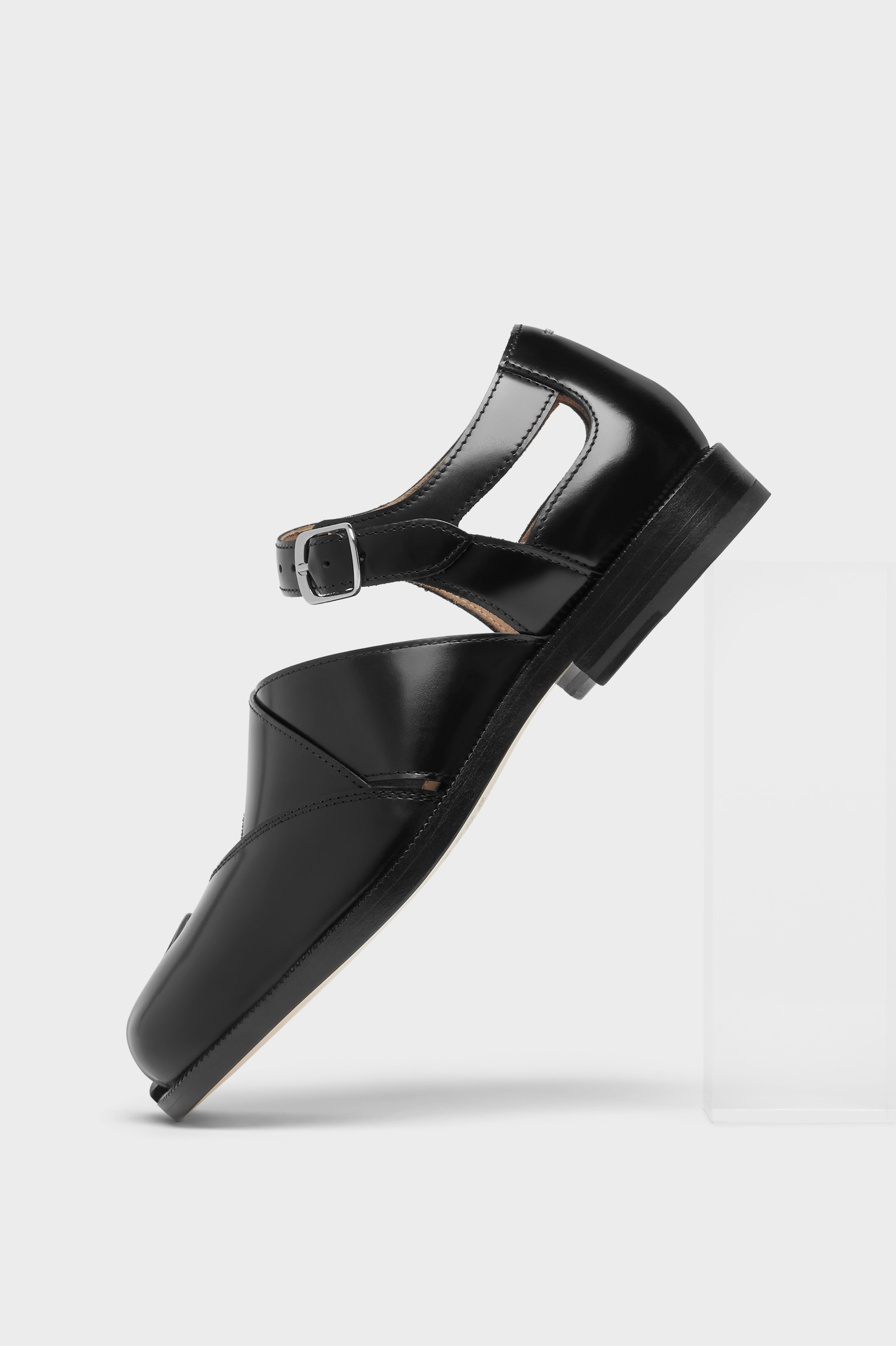 Black Maison Margiela Tabi Leather Sandals | Maison Margiela Official