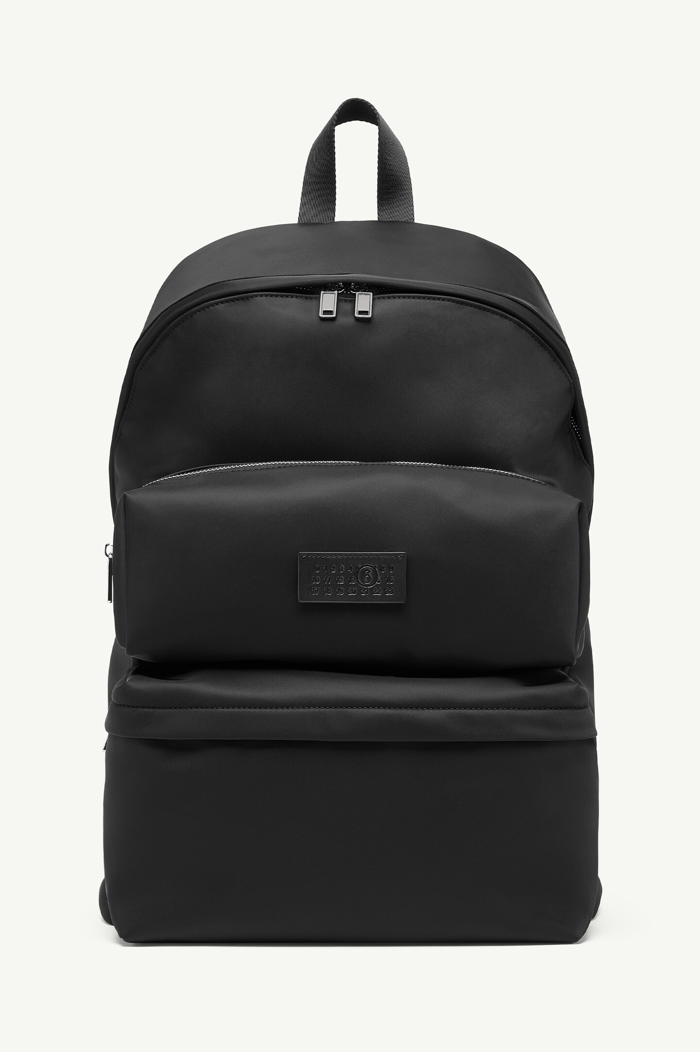 新品未使用　MM6 MAISON MARGIELA スリーポケット バックパック Black Nylon Three-Pockets Backpack | Maison Margiela