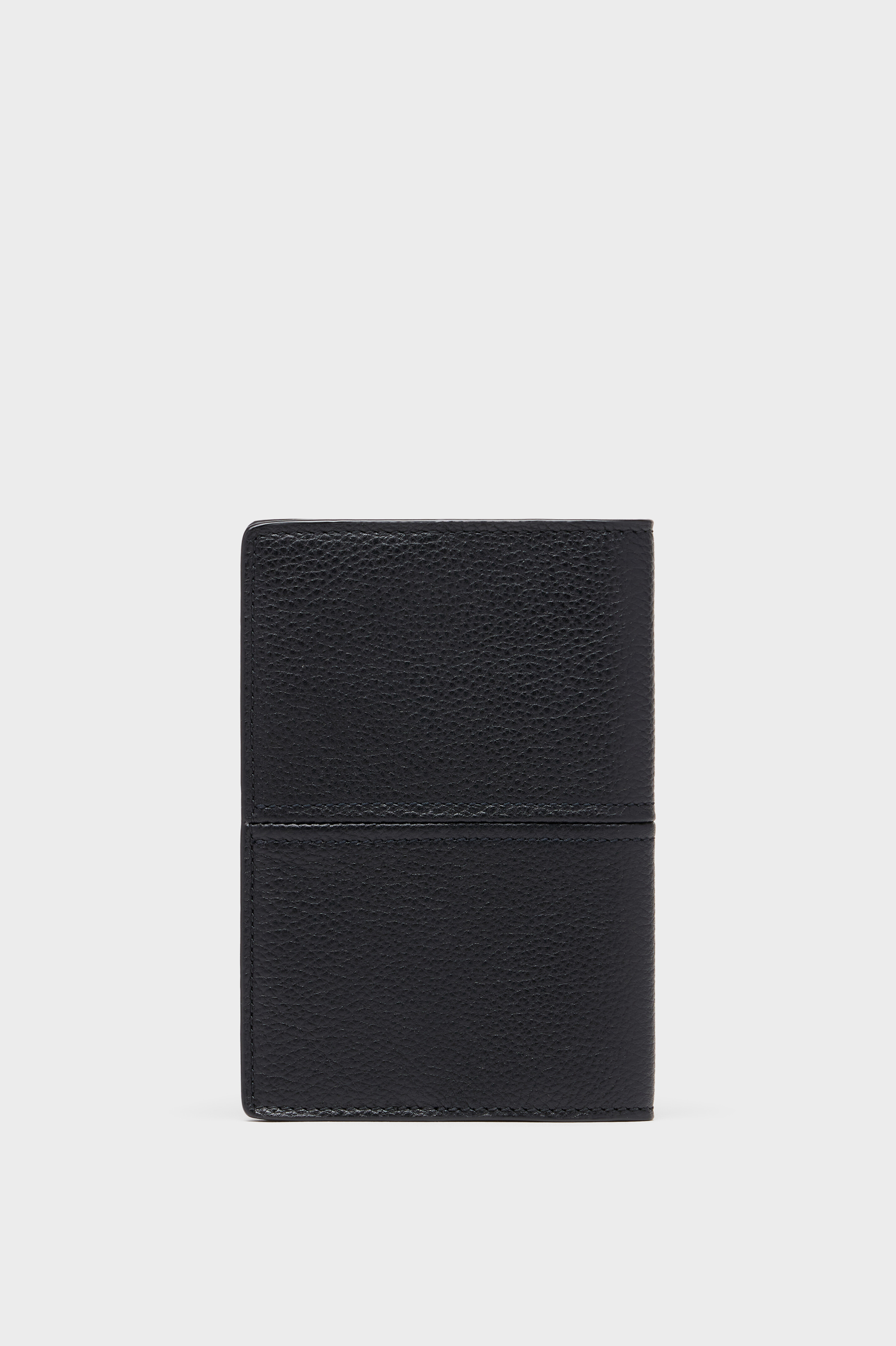 PASSEPORT HOLDER