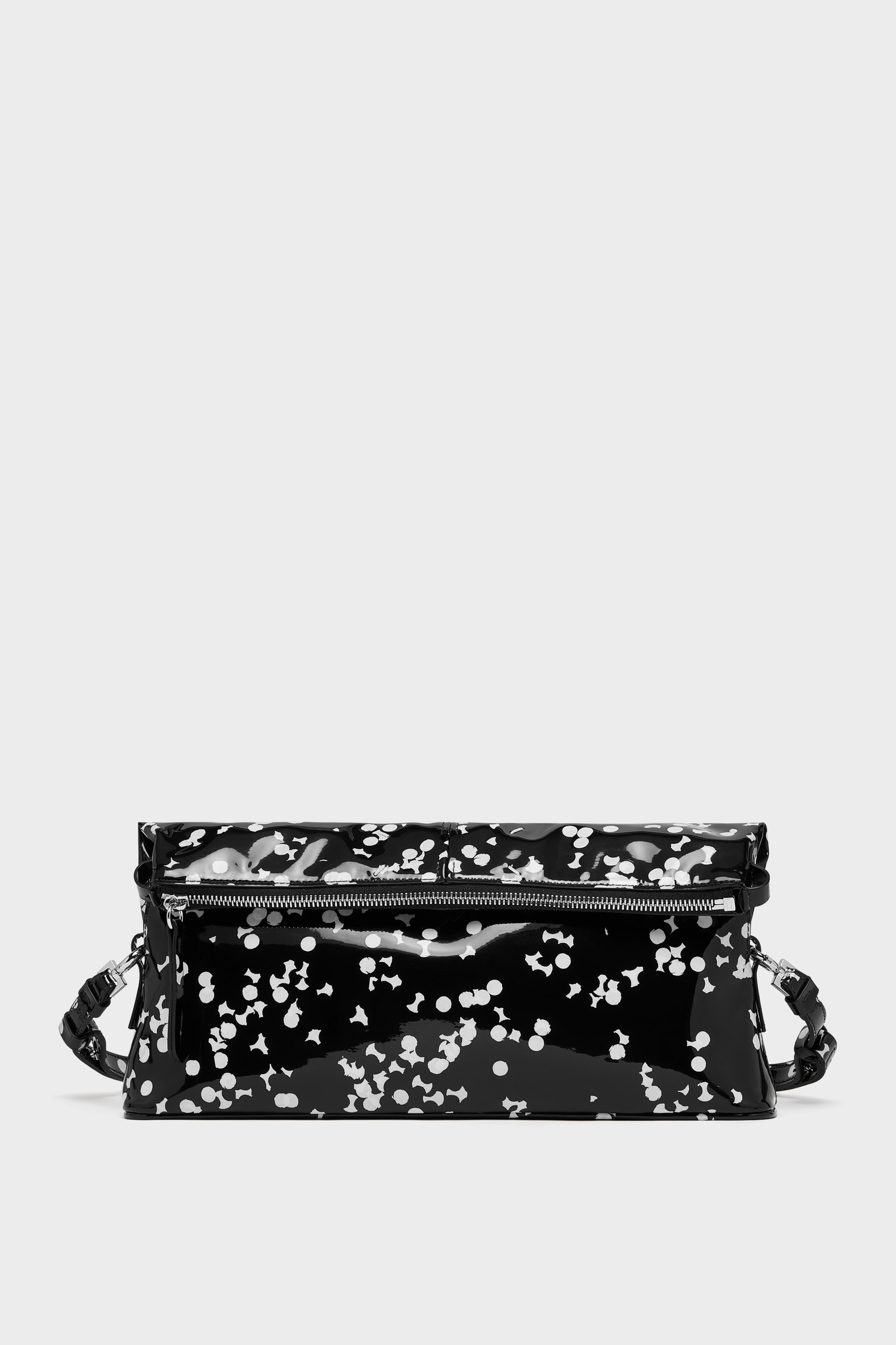 메종마르지엘라 폴리우레탄 소프트 파우치백 SB2WF0007P7793 HB632