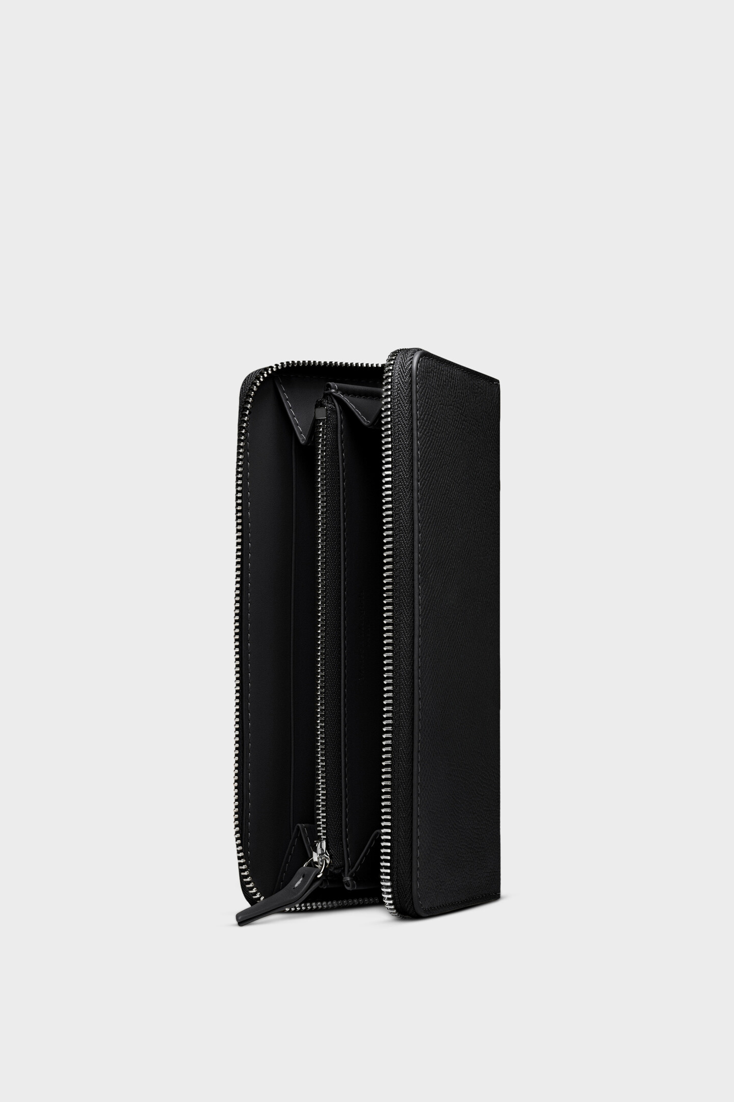 マルジェラ　ブラックレザー ミニ財布 ジッパー付き 楽天市場】【20名様限定 全品20%OFF 9/21 23:59まで】Maison