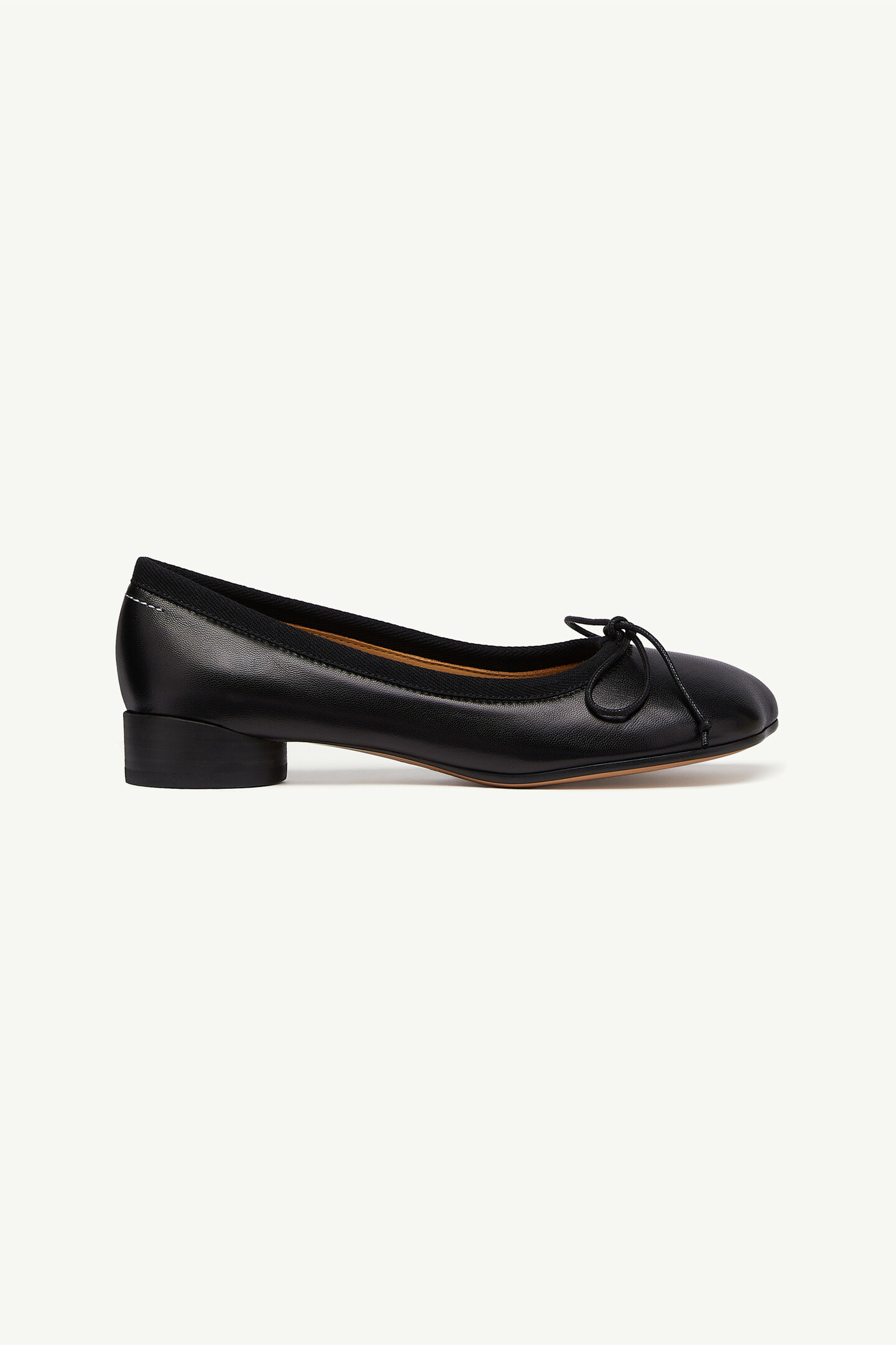 Black Anatomic classic ballet flats | MM6 Official