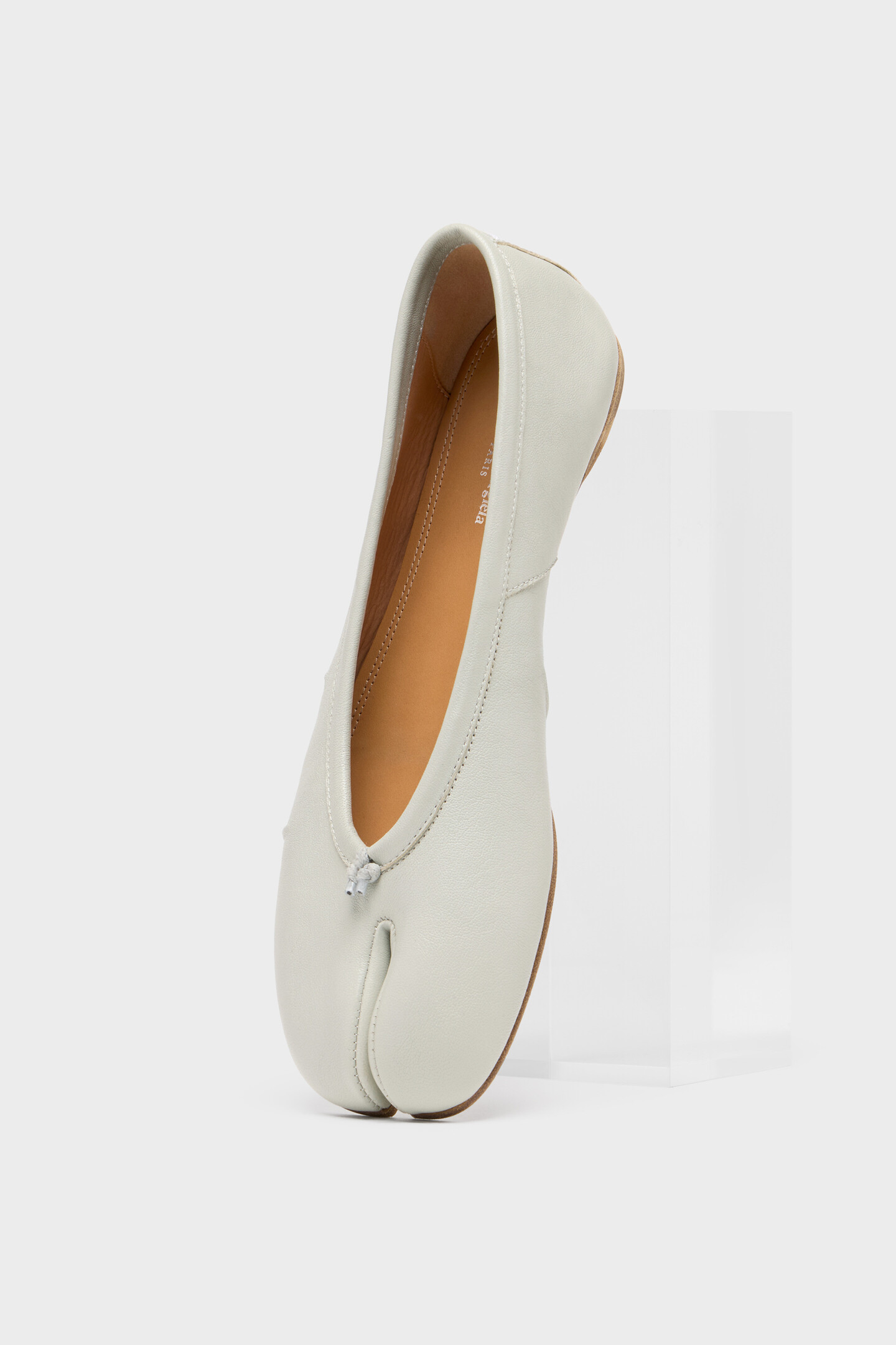 Tabi Ballerina Alabaster | Maison Margiela Official