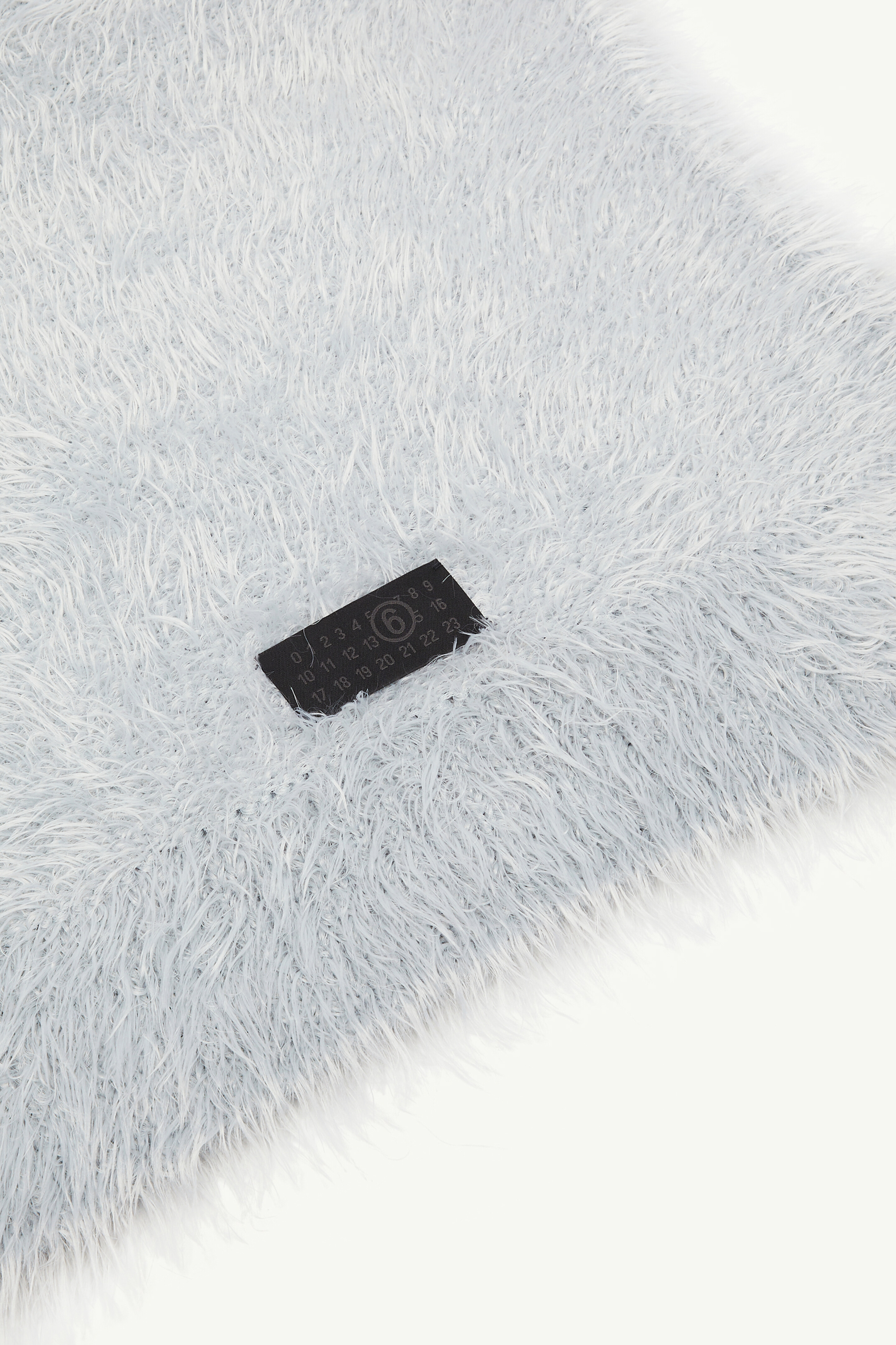 Gray Faux fur scarf | MM6 Official