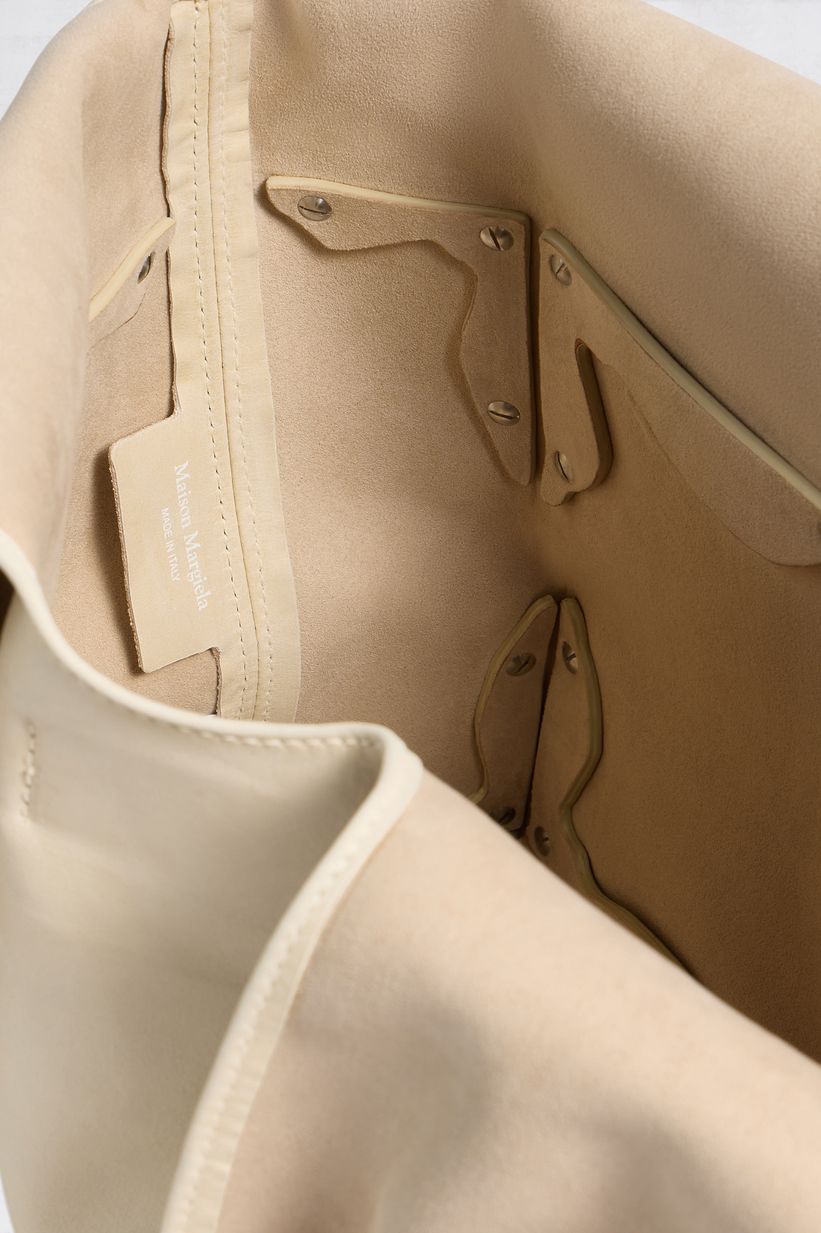 Beige Box Bag Medium | Maison Margiela Official