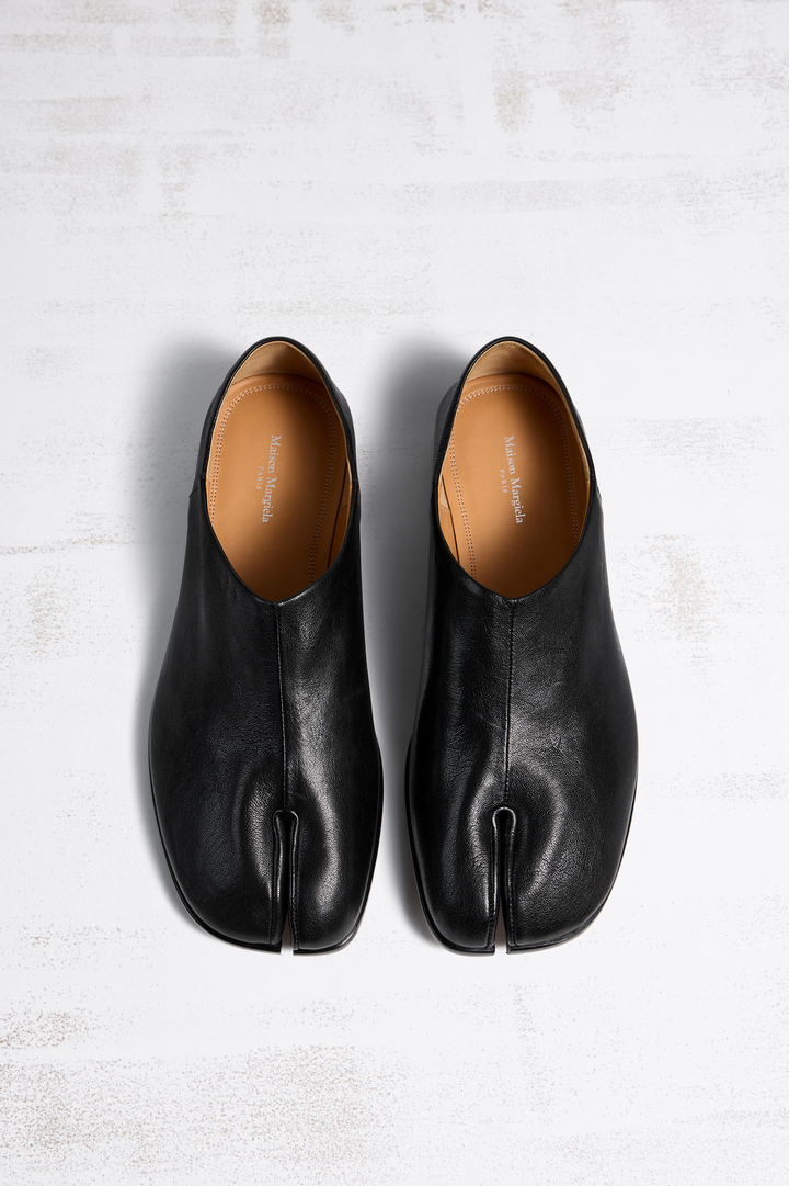【美品】Maison Margiela Tabi ブラック 39 S58WR0033_P3753_T8013_HL.jpg