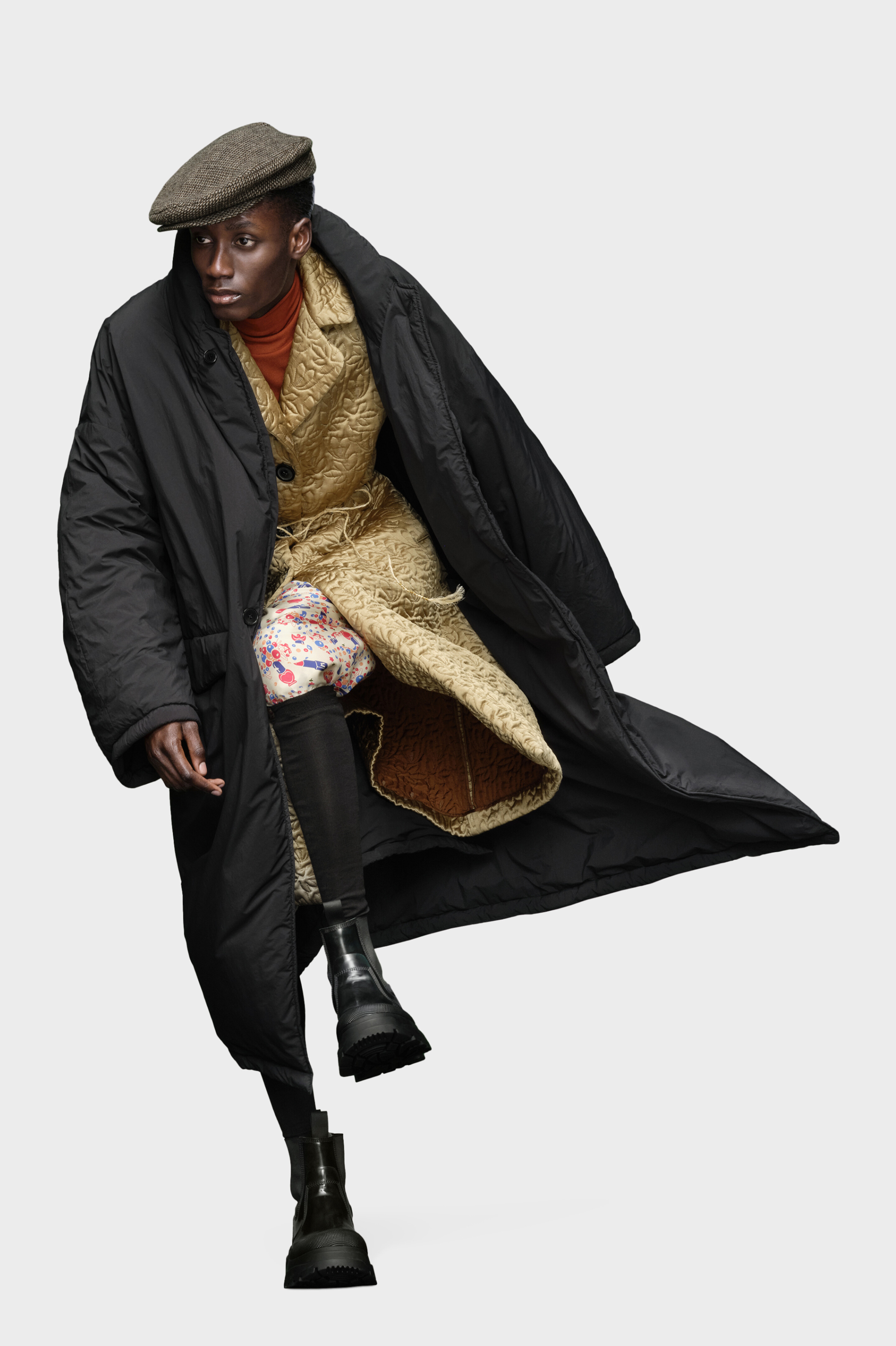 Maison Margiela×/Oversized P coat/黒 Maison Margiela Oversize Short Peacoat, $1,995 | farfetch