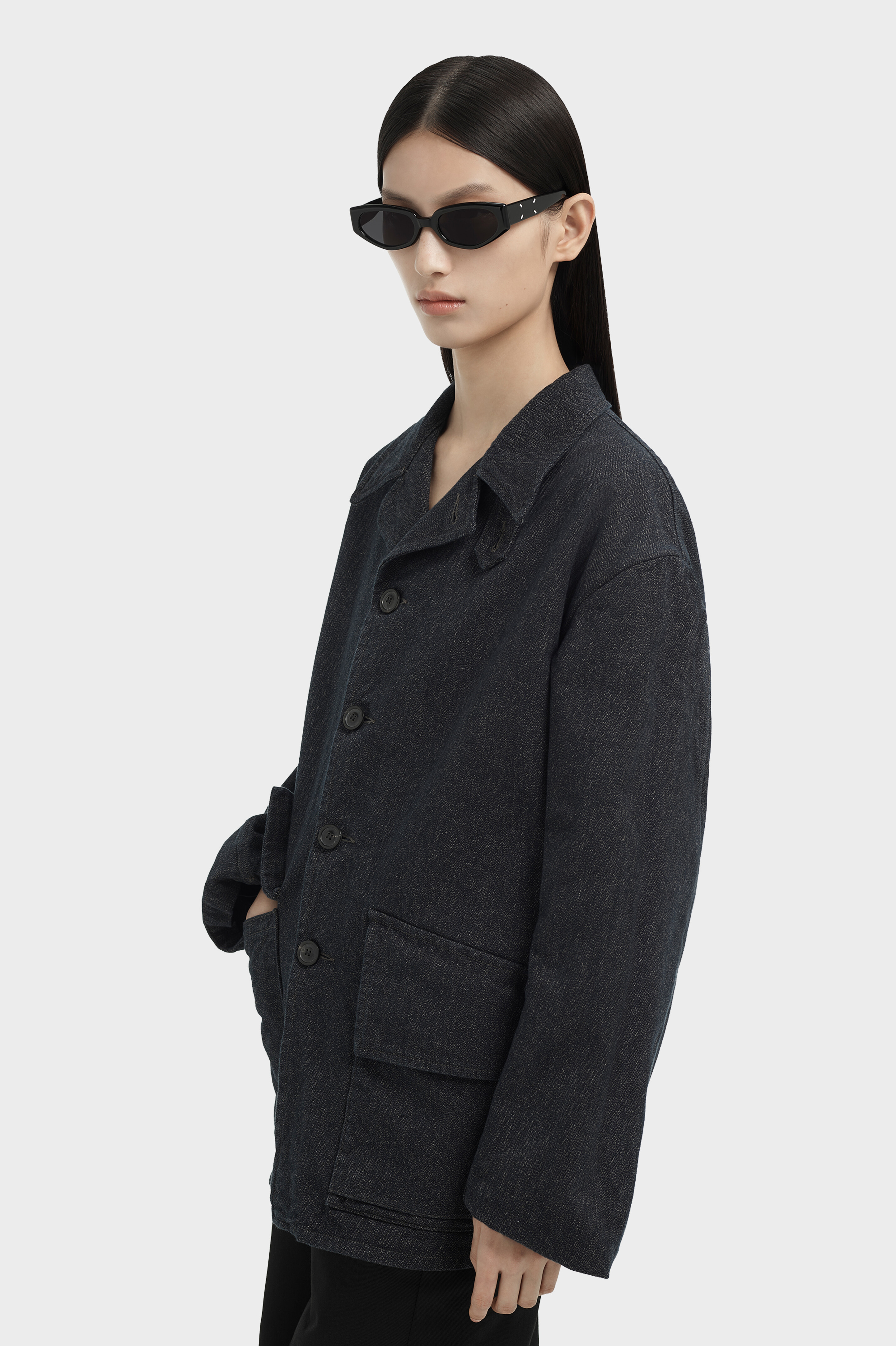 Black Minimalist Sunglasses x Gentle Monster​ | Maison Margiela