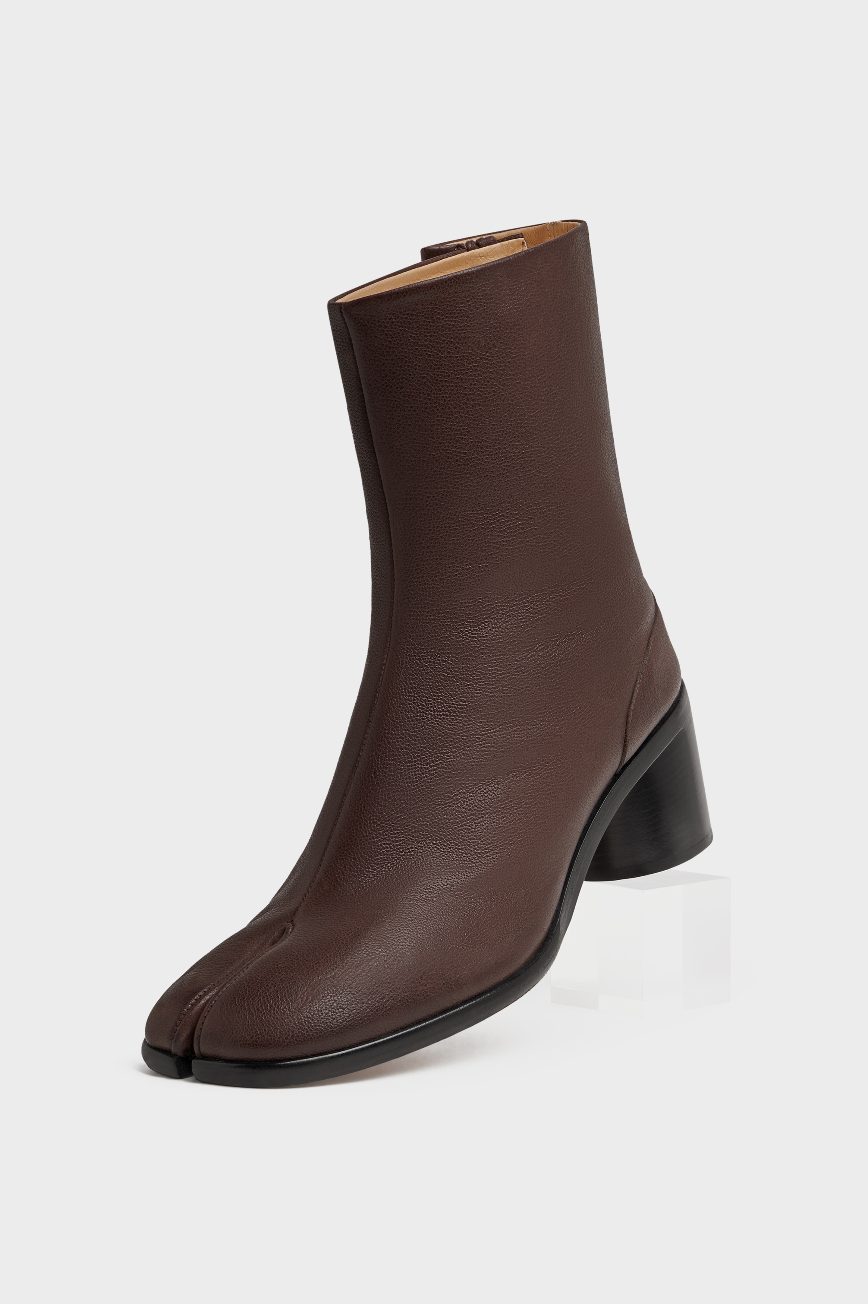 Men's Camel Tabi Ankle Boots | Maison Margiela