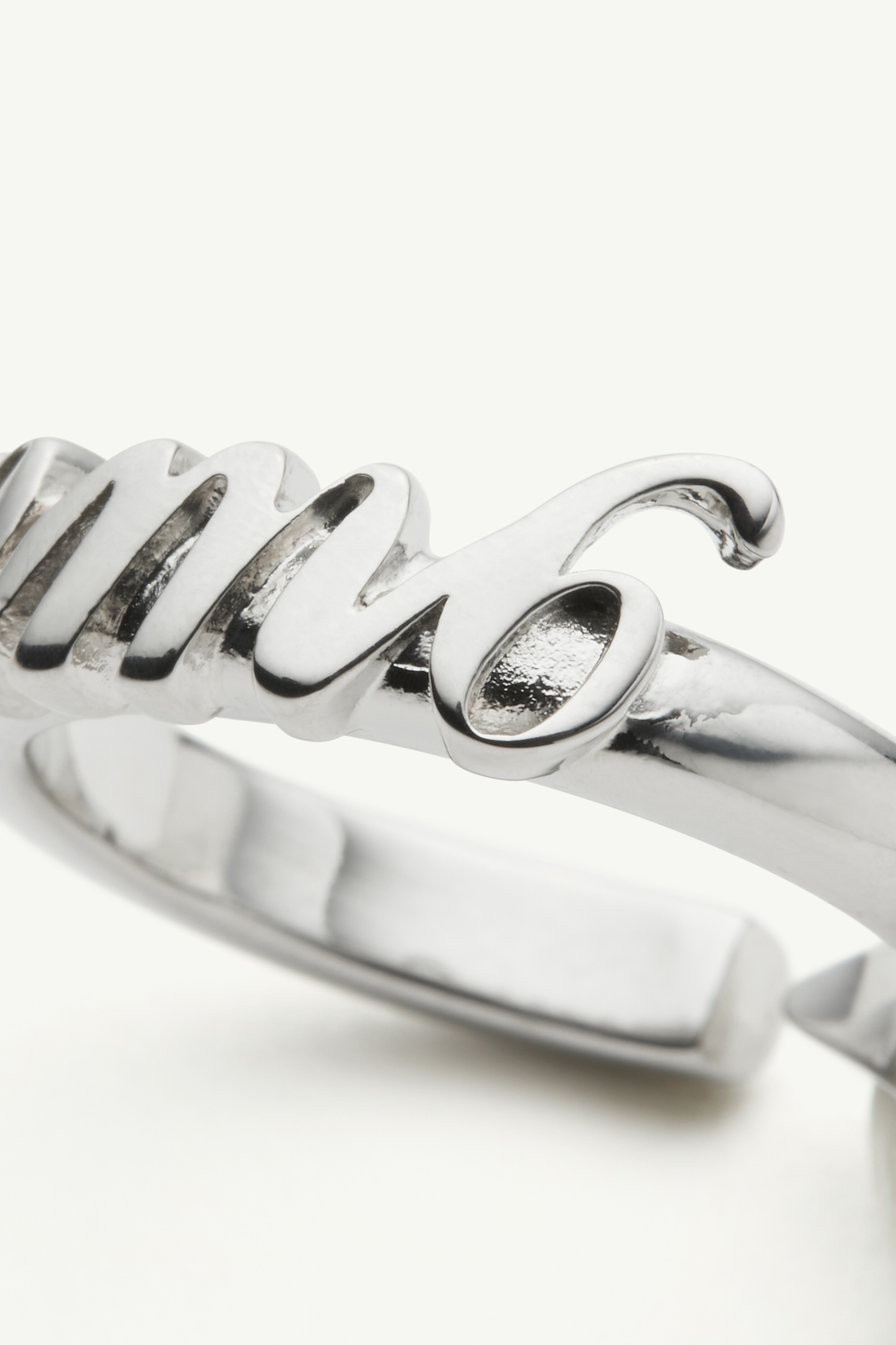 FEMALE MM6 RING