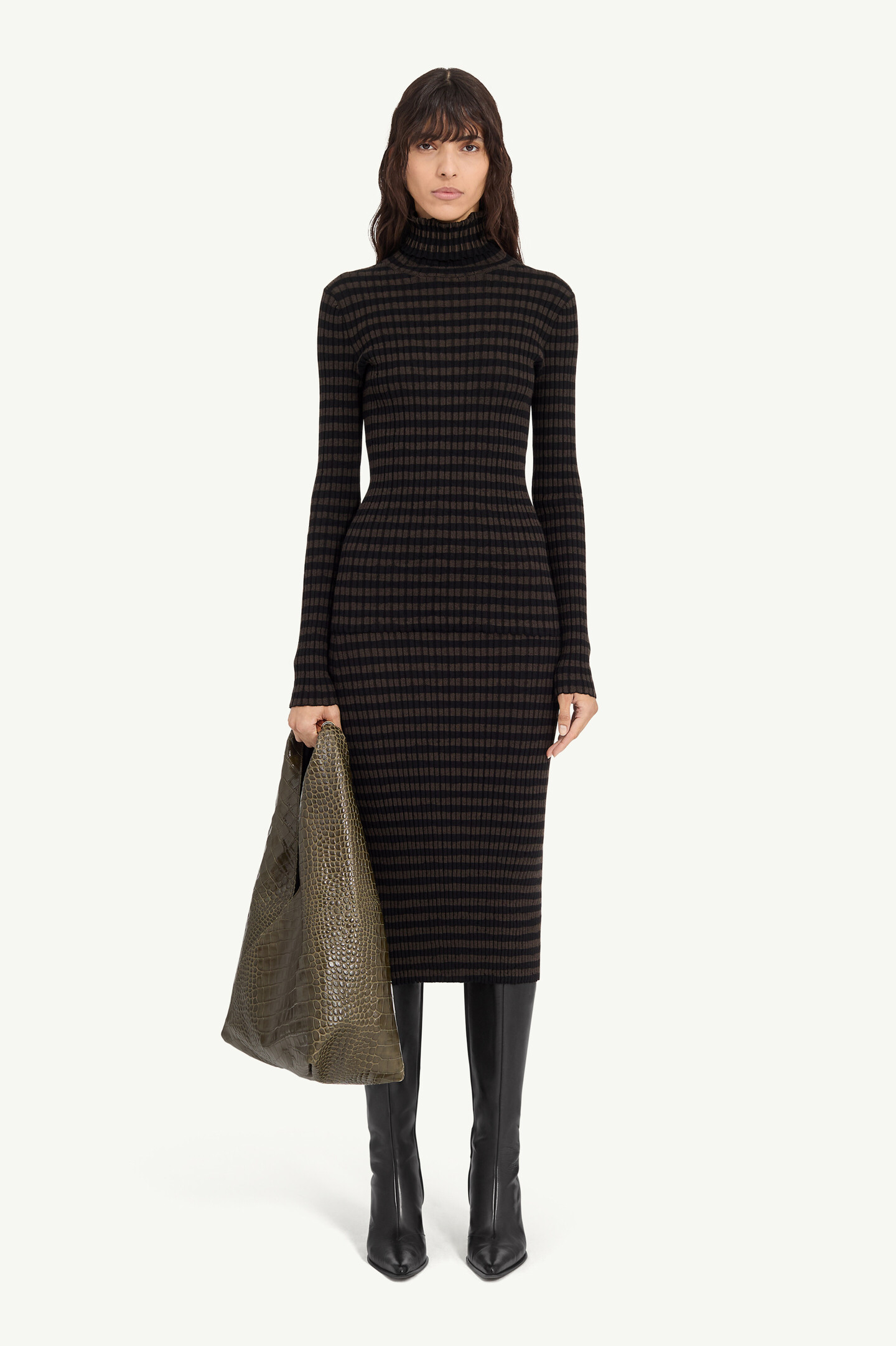 Ribbed turtleneck display picture 1