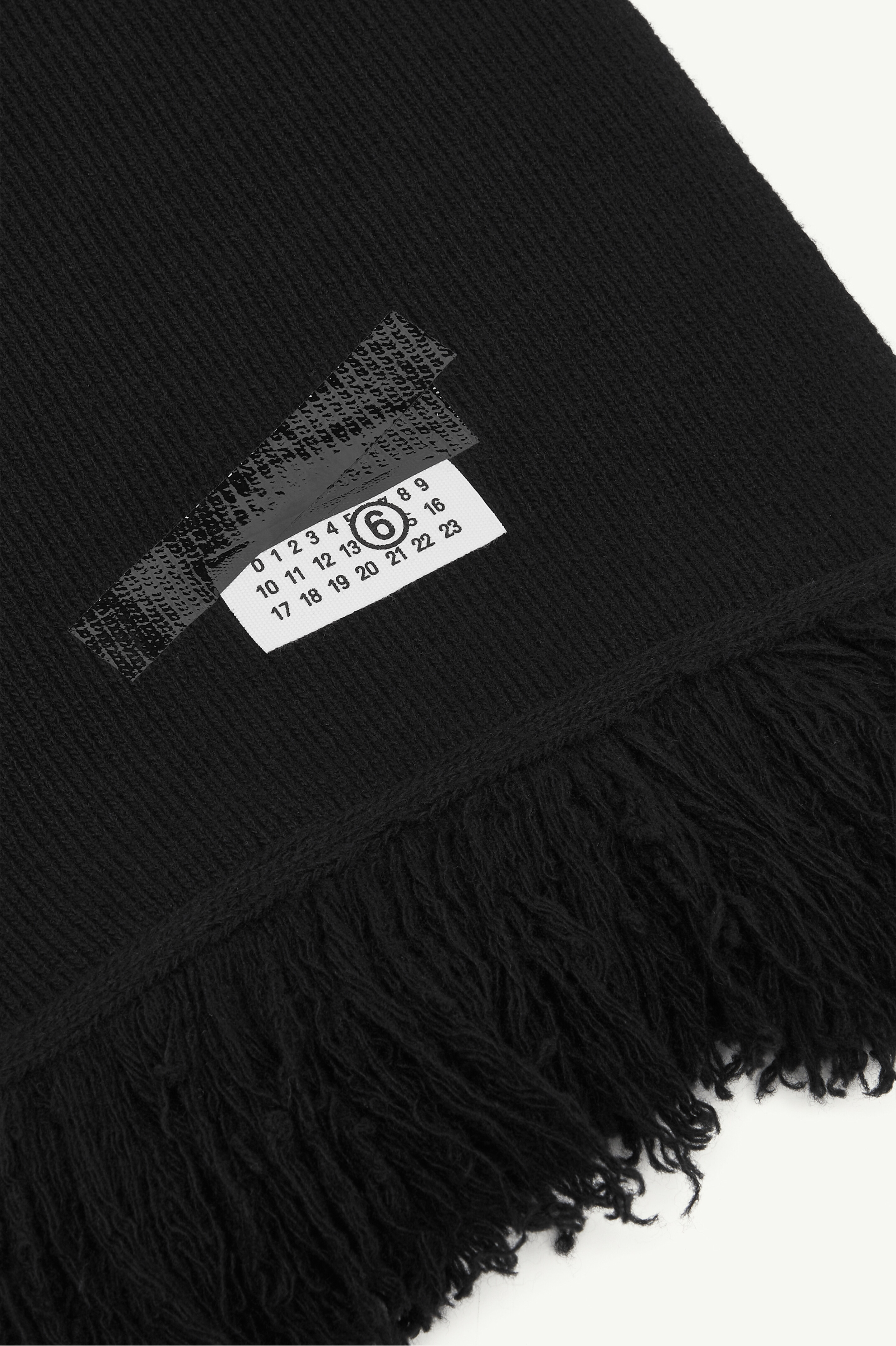 メゾンマルジェラ⭐︎MM6⭐︎マフラー⭐︎ニッティングウールスカーフ⭐︎ブラック メゾンマルジェラ⭐︎MM6⭐︎マフラー⭐︎ニッティングウールスカーフ