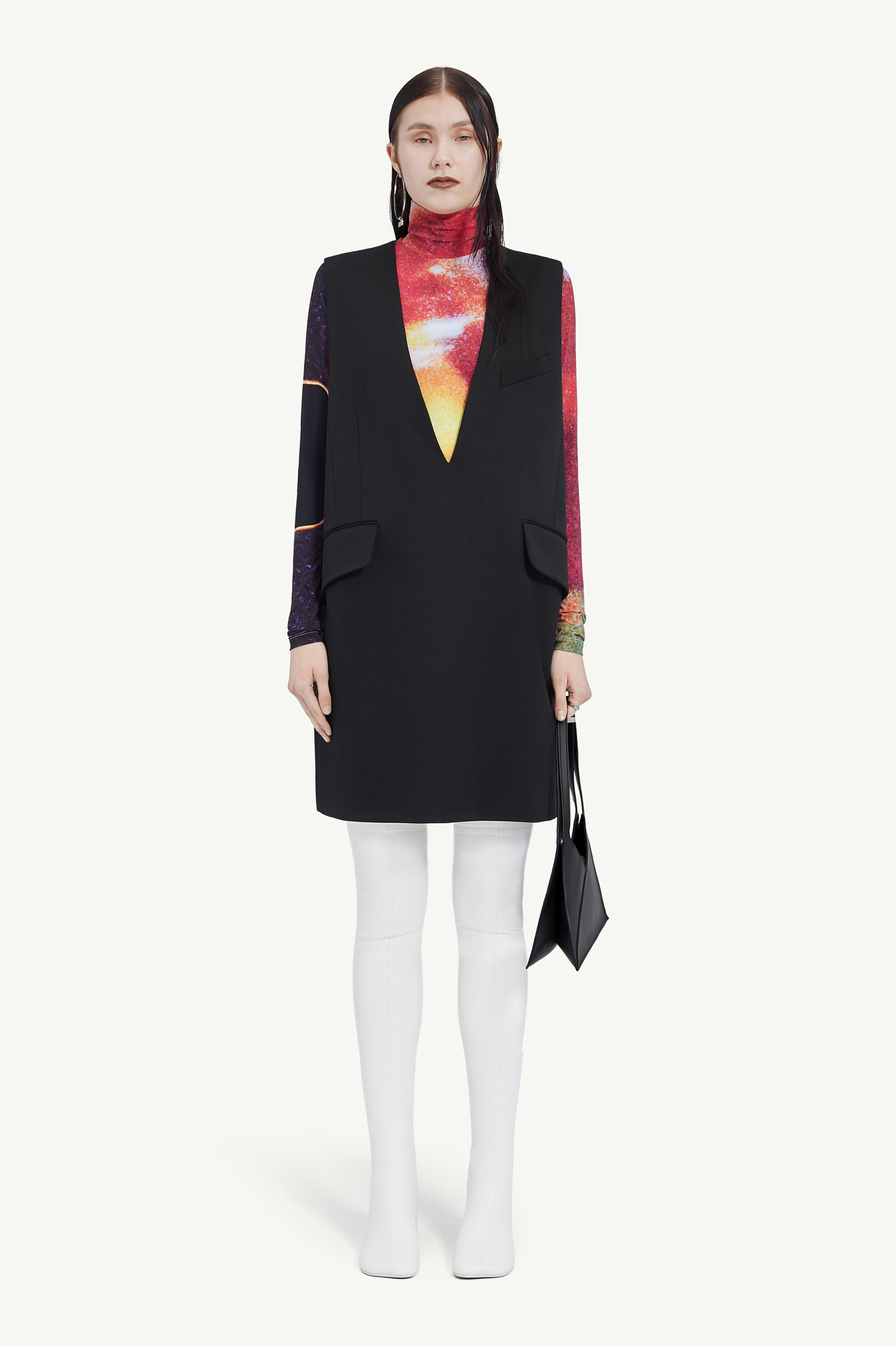 Robe sans manches avec col V
