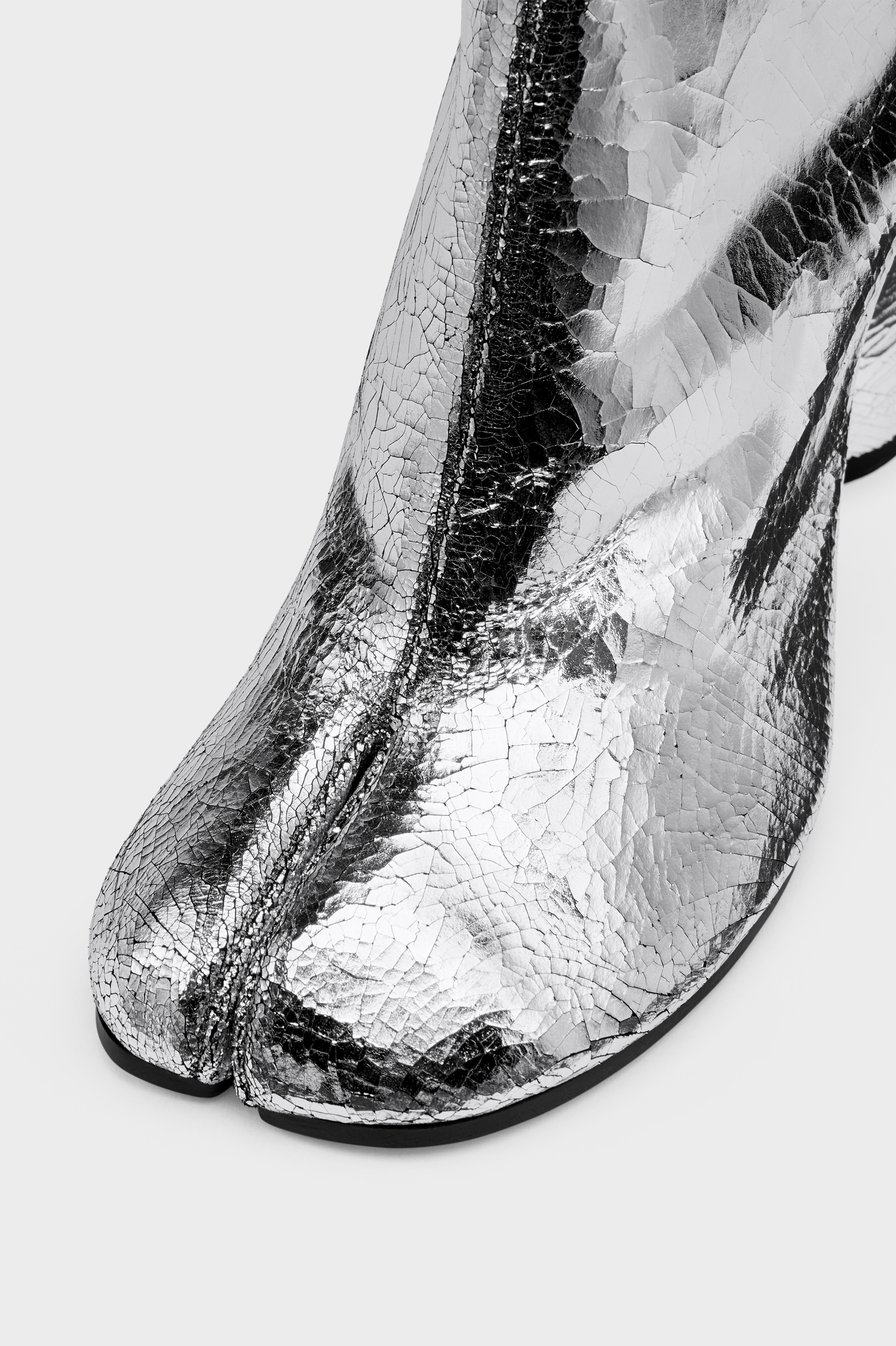 Tabi Mirror Boots Silver with Block Heel | Maison Margiela