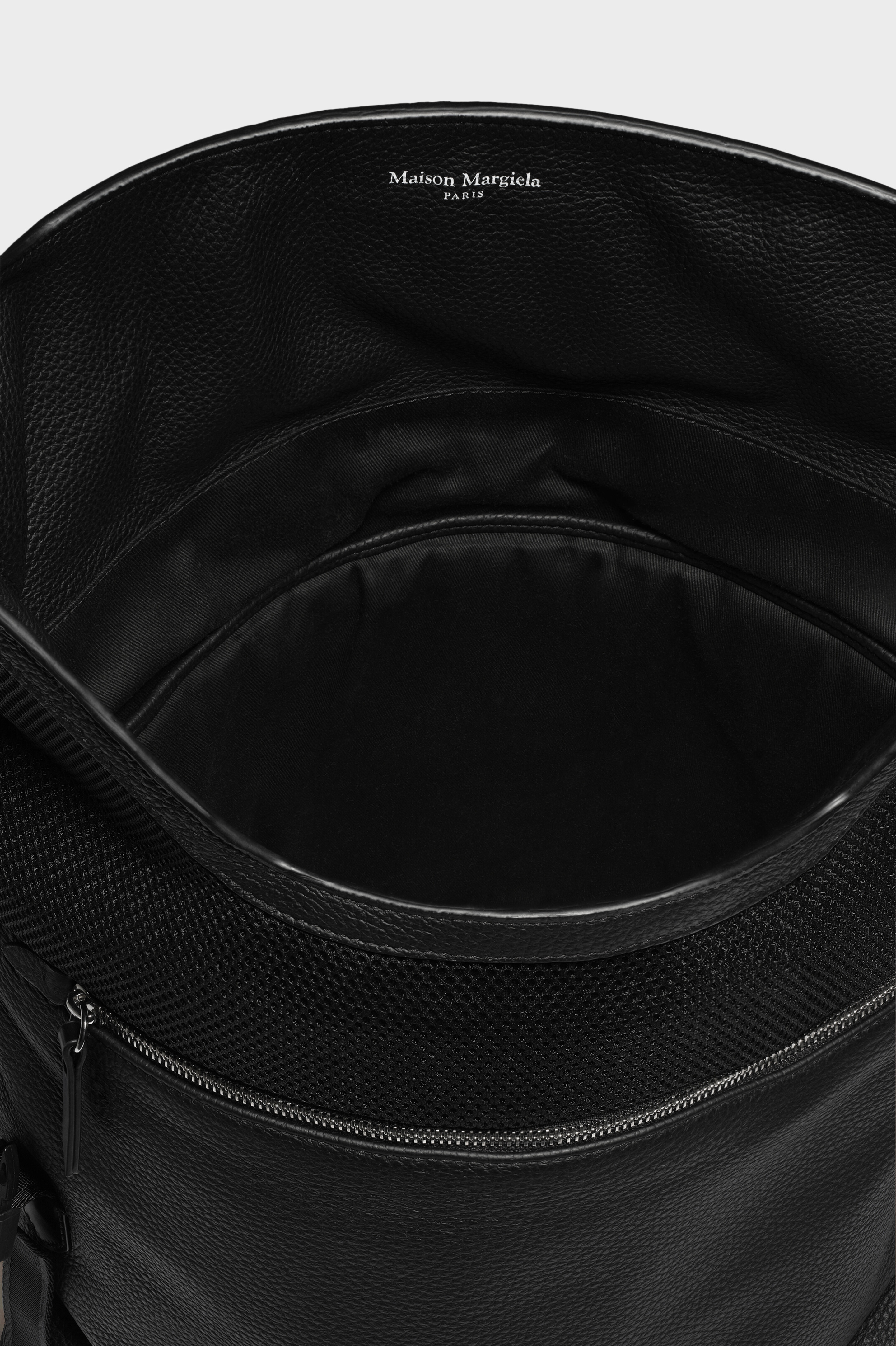 SOFT 5AC FLAP BACKPACK
