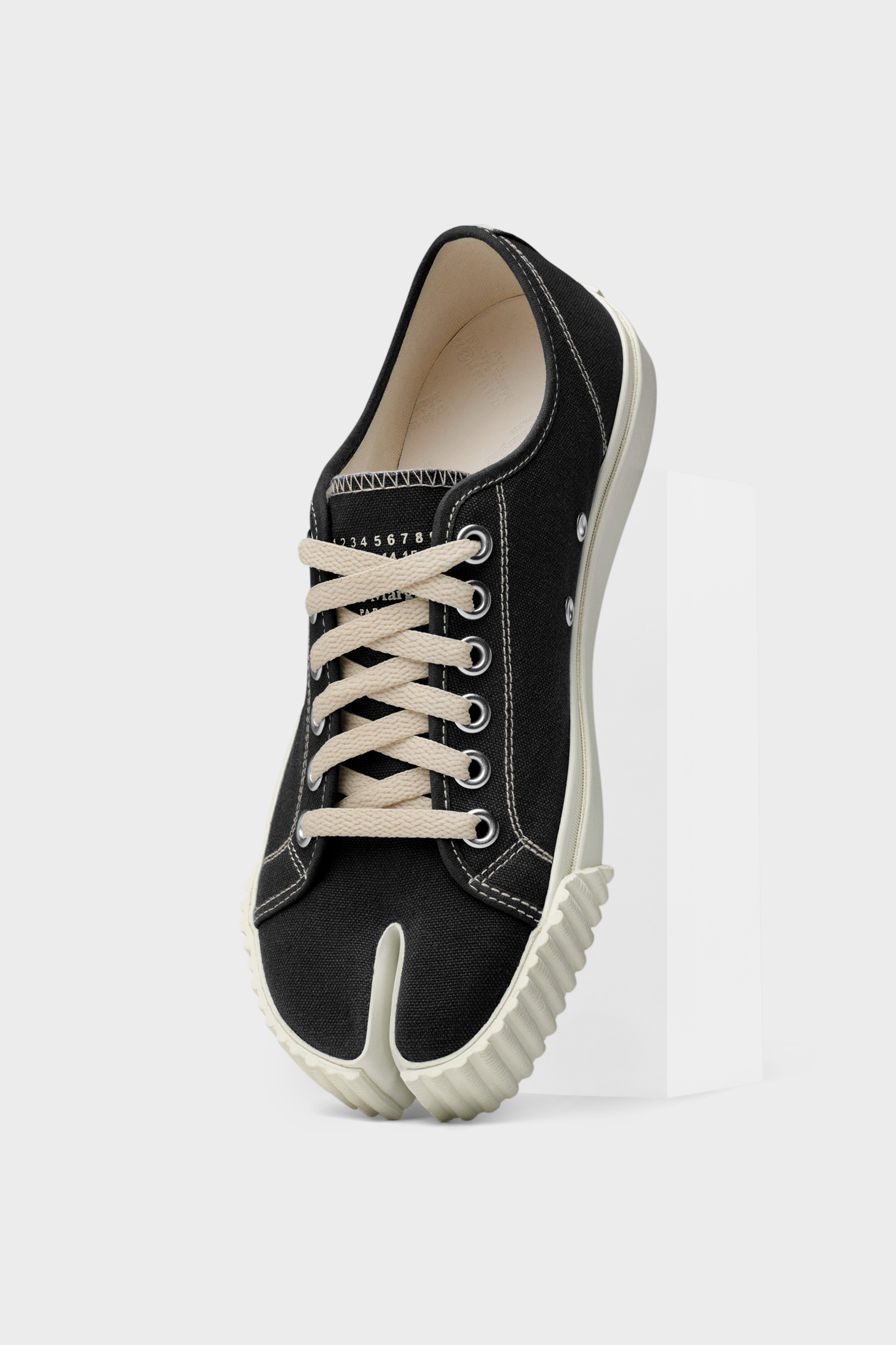 Women's Black Cotton Tabi Sneakers | Maison Margiela