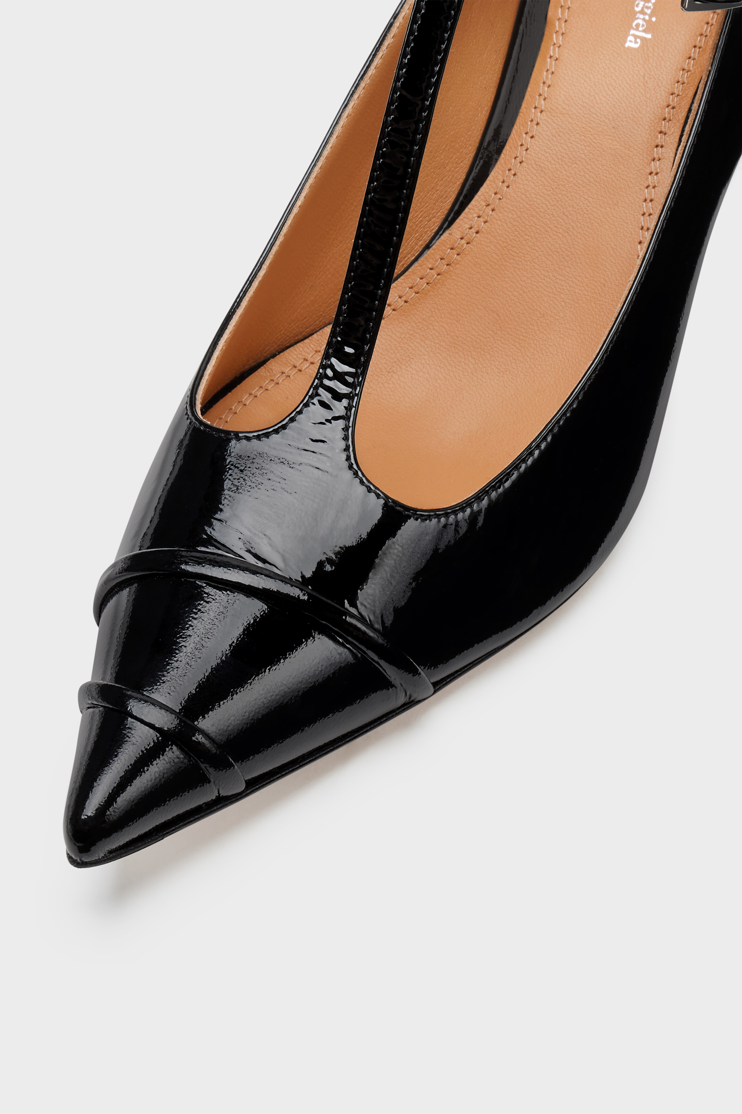 Women's Black Leather Kinkies T-Bar | Maison Margiela Women's Black Leather Kinkies T-Bar | Maison Margiela