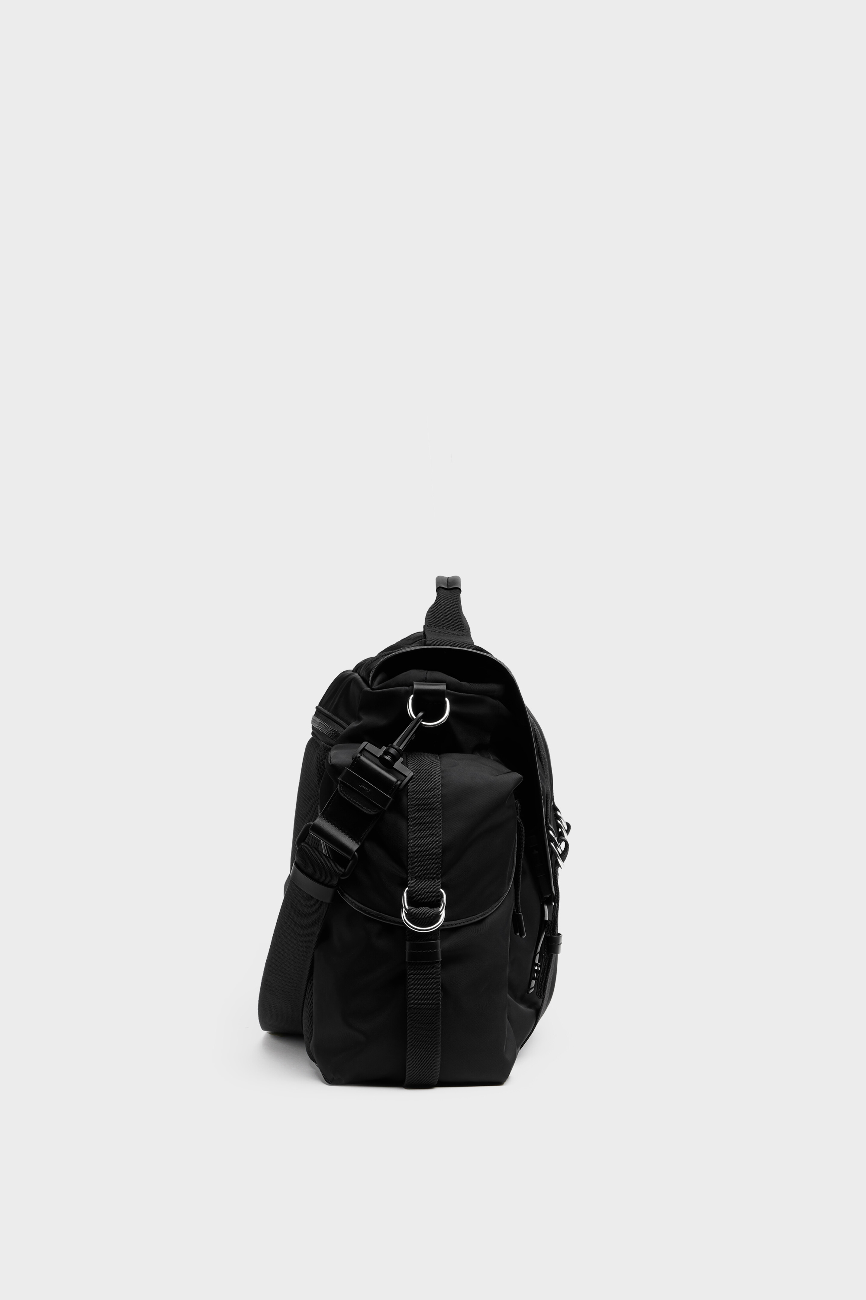 ハイテック」メッセンジャー ブラック | Maison Margiela 公式