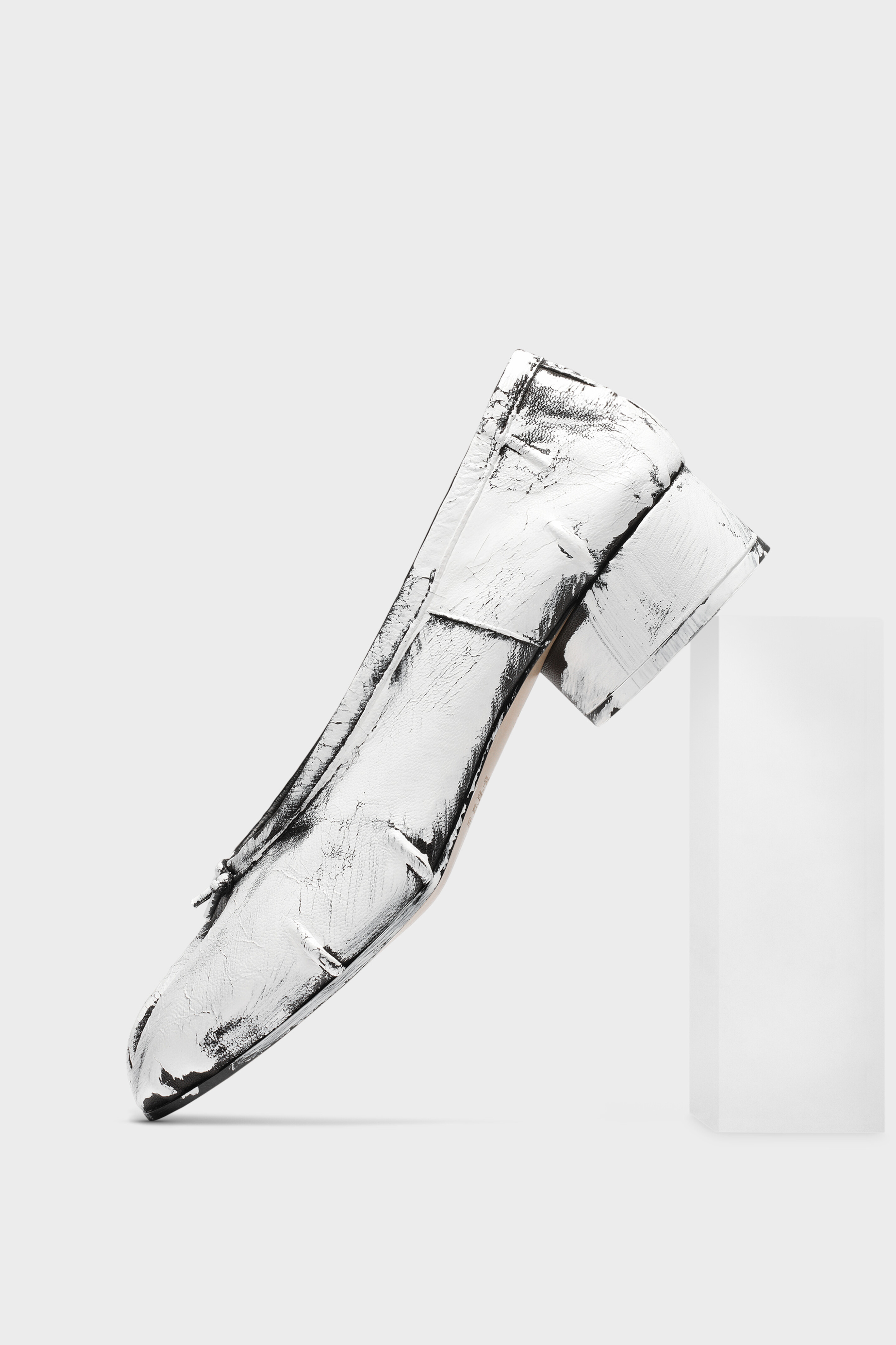 Black and White Tabi new ballerina | Maison Margiela Official